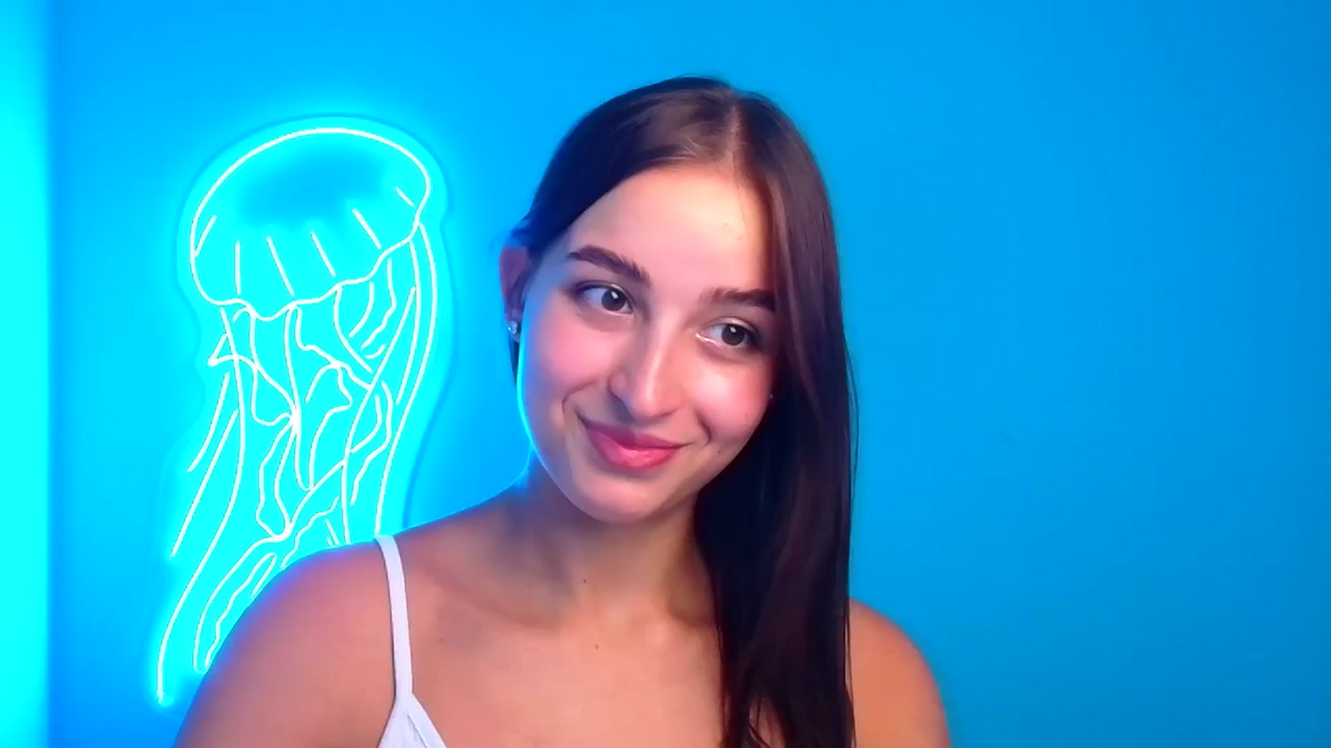Gallery image thumbnail from Lilli_Fun's myfreecams stream on, 08/09/2024, 08:32 image 16 of 20