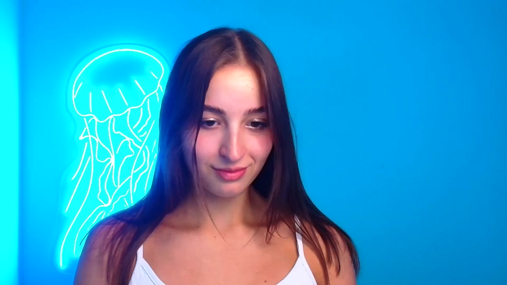 Gallery image thumbnail from Lilli_Fun's myfreecams stream on, 08/09/2024, 08:32 image 15 of 20