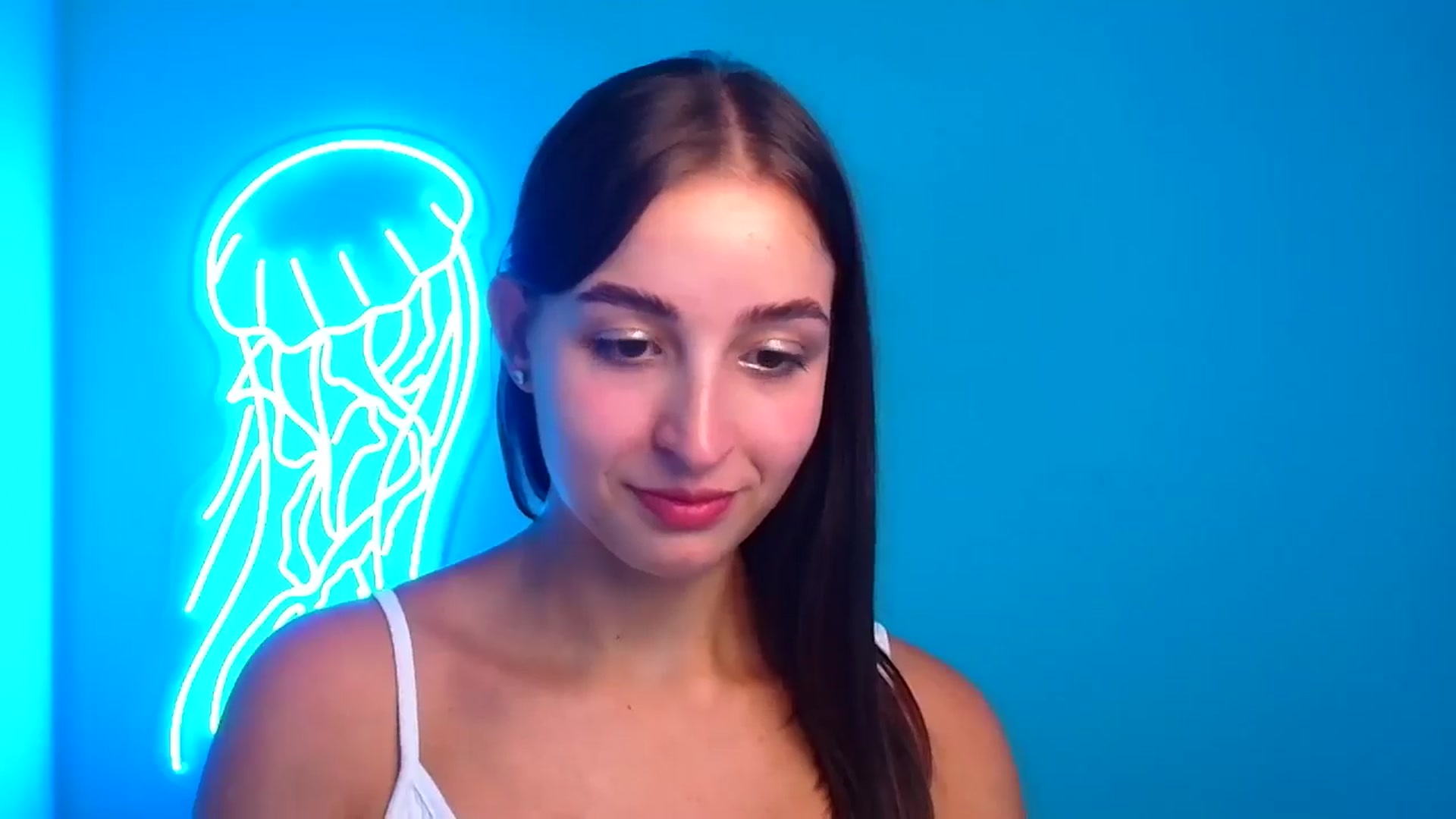 Gallery image thumbnail from Lilli_Fun's myfreecams stream on, 08/09/2024, 08:32 image 17 of 20