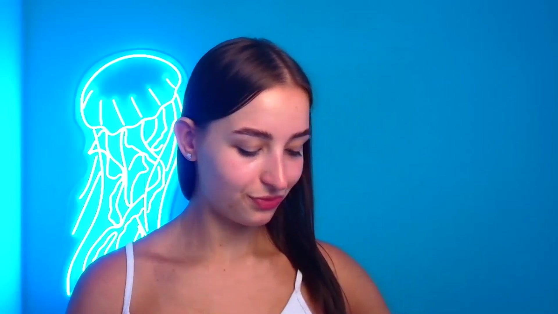 Gallery image thumbnail from Lilli_Fun's myfreecams stream on, 08/09/2024, 08:32 image 3 of 20