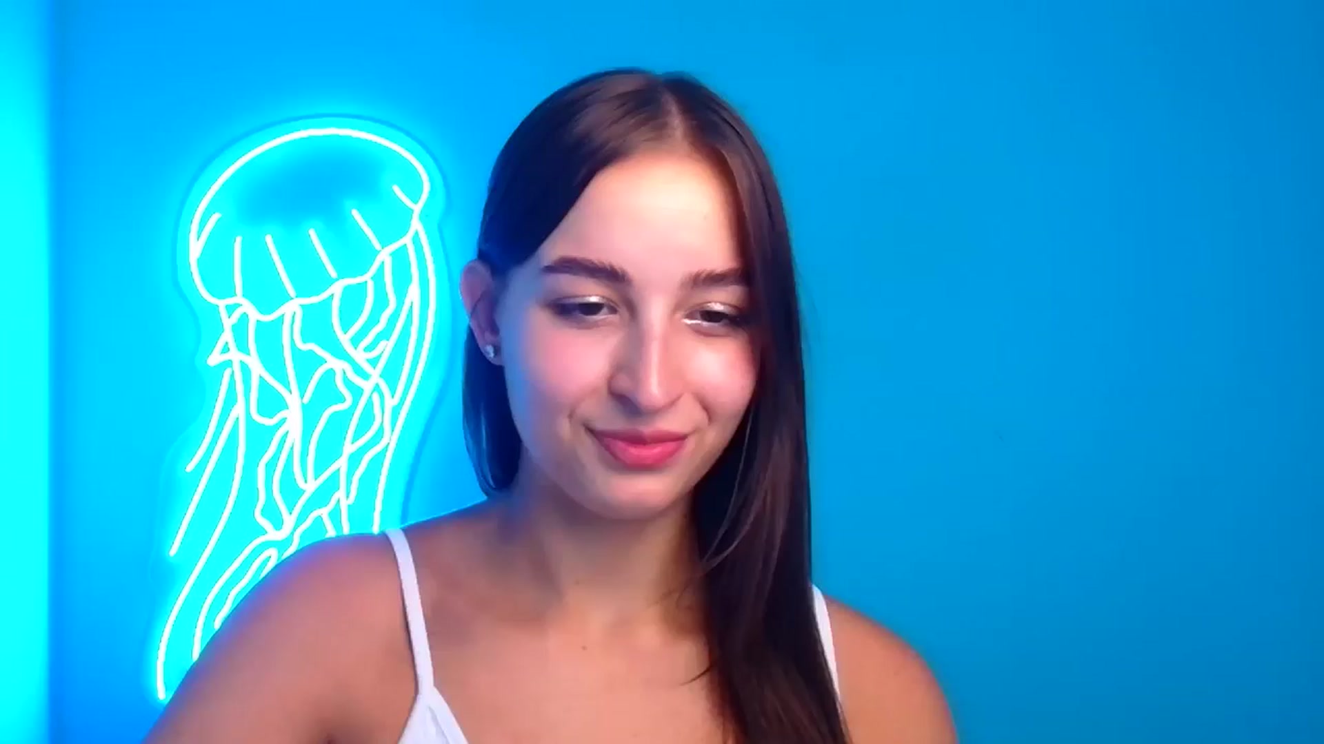 Gallery image thumbnail from Lilli_Fun's myfreecams stream on, 08/09/2024, 08:32 image 7 of 20