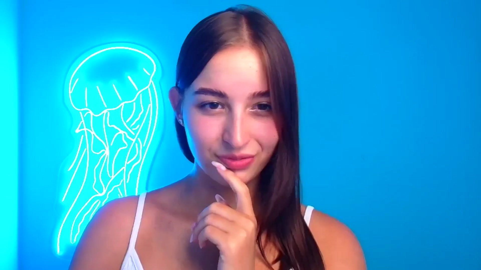 Gallery image thumbnail from Lilli_Fun's myfreecams stream on, 08/09/2024, 09:14 image 8 of 20
