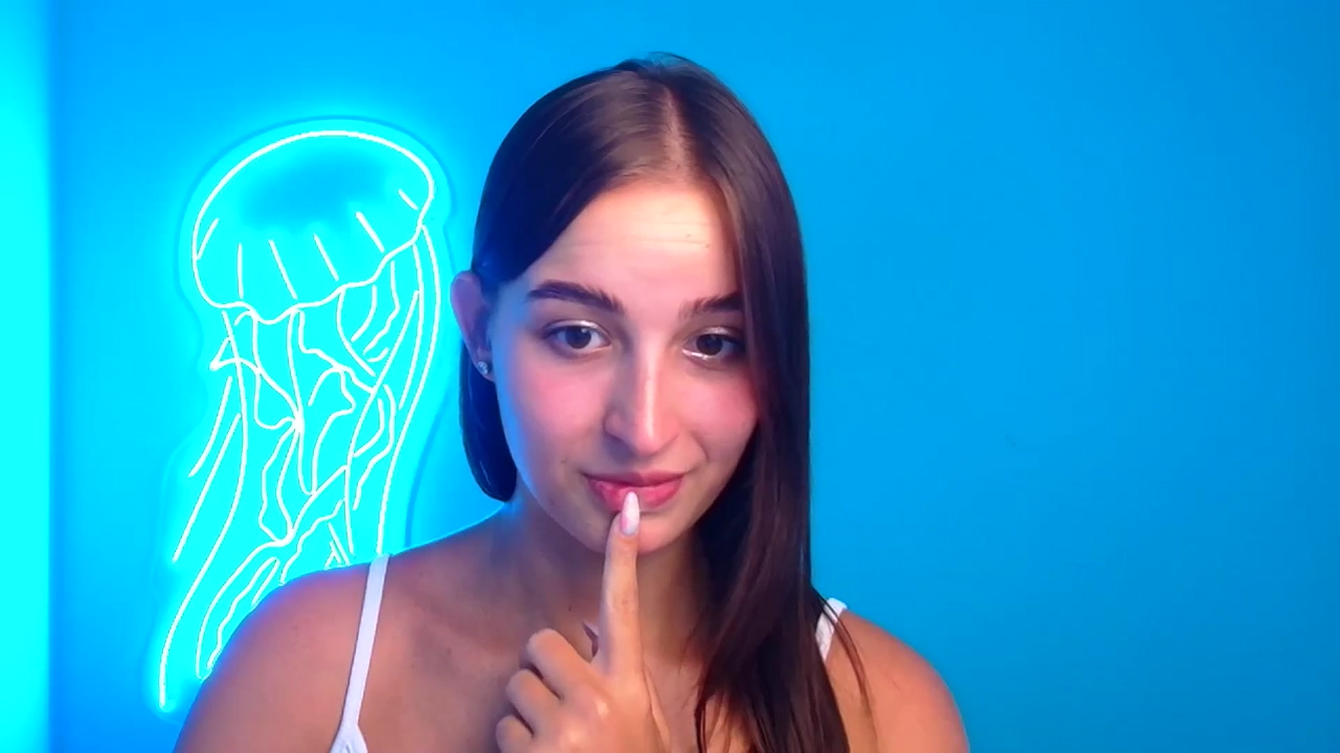 Gallery image thumbnail from Lilli_Fun's myfreecams stream on, 08/09/2024, 09:14 image 10 of 20
