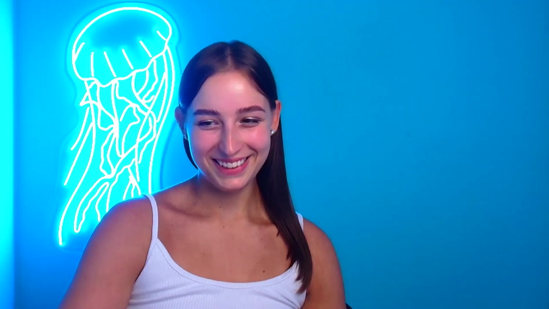 Gallery image thumbnail from Lilli_Fun's myfreecams stream on, 08/09/2024, 10:53 image 5 of 20