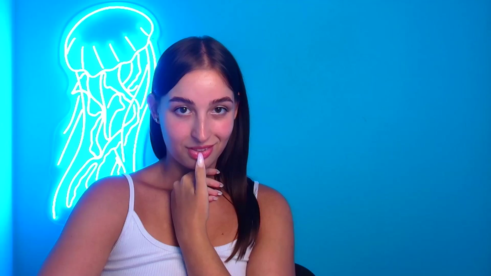 Gallery image thumbnail from Lilli_Fun's myfreecams stream on, 08/09/2024, 10:53 image 15 of 20