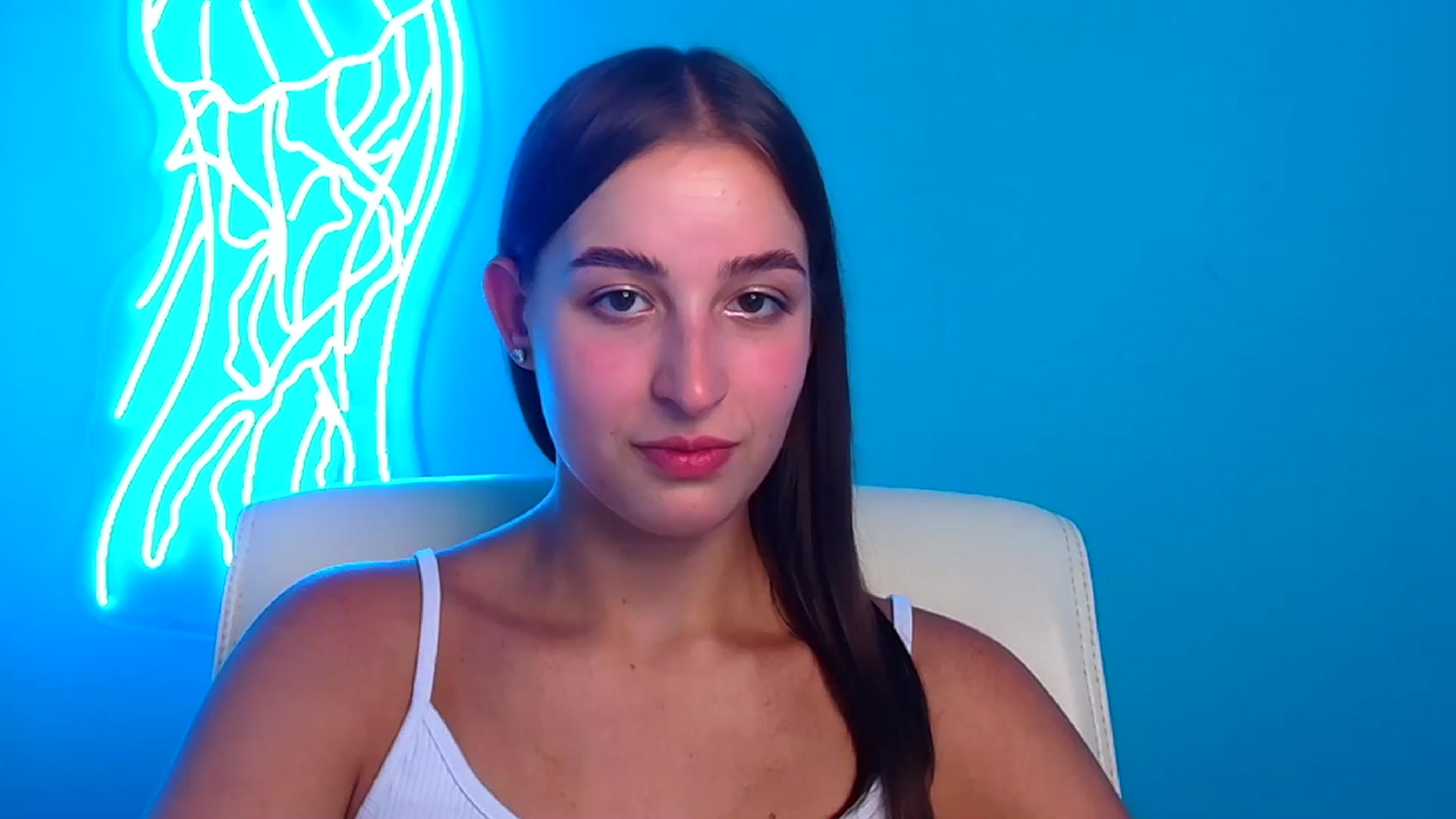 Gallery image thumbnail from Lilli_Fun's myfreecams stream on, 08/09/2024, 12:32 image 3 of 20