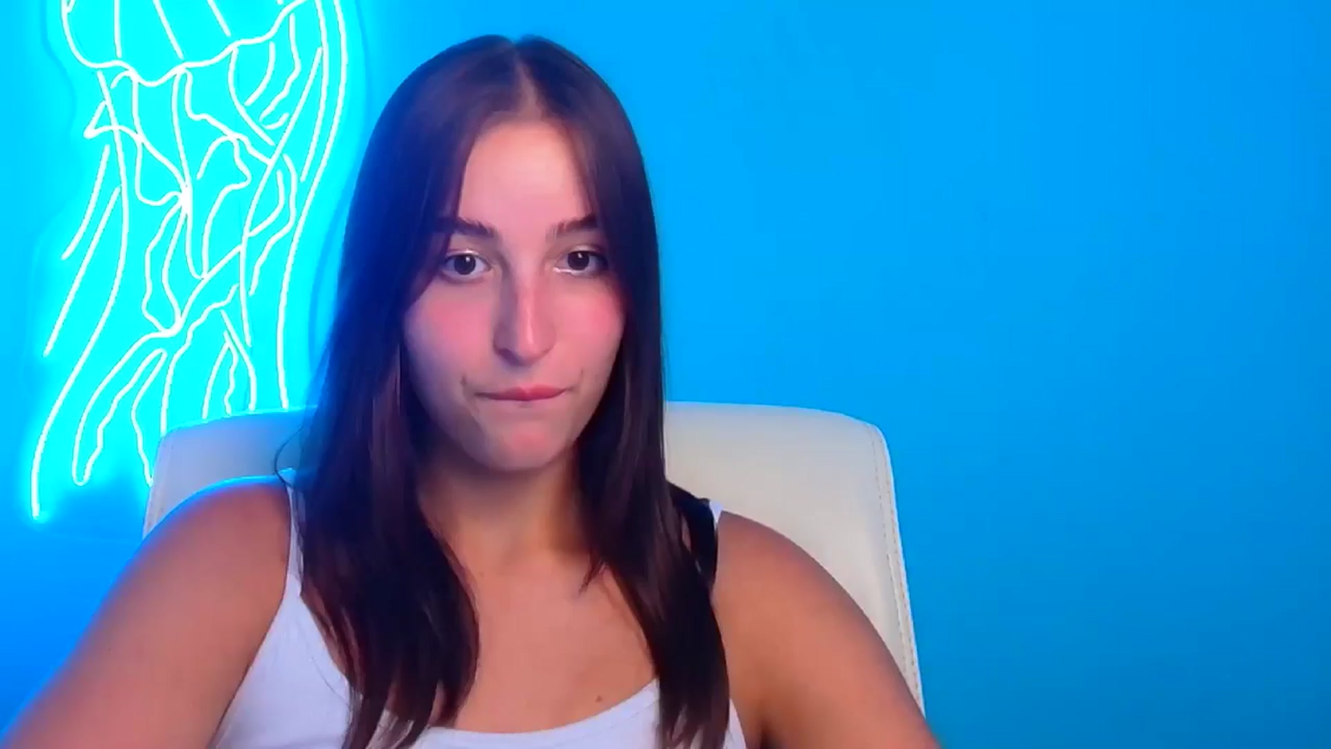 Gallery image thumbnail from Lilli_Fun's myfreecams stream on, 08/09/2024, 13:37 image 8 of 20