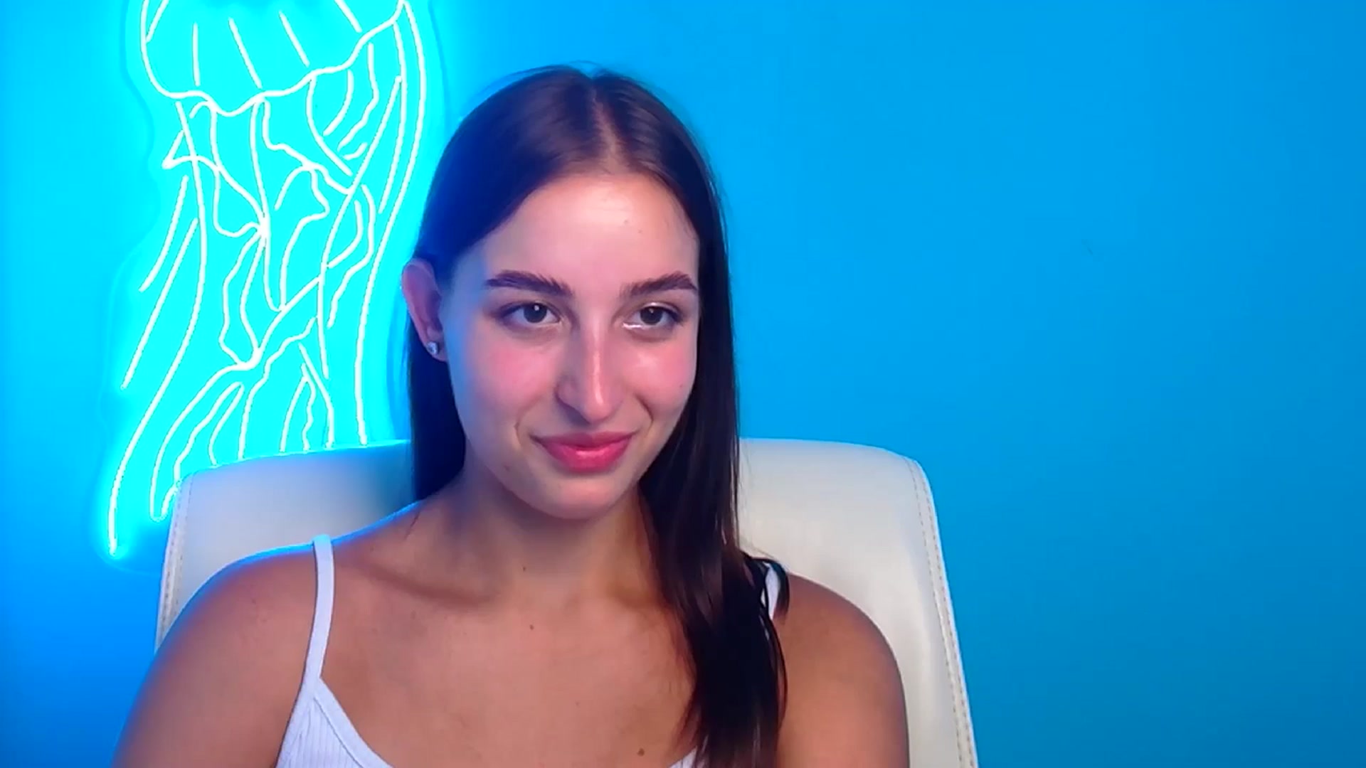 Gallery image thumbnail from Lilli_Fun's myfreecams stream on, 08/09/2024, 14:51 image 17 of 20