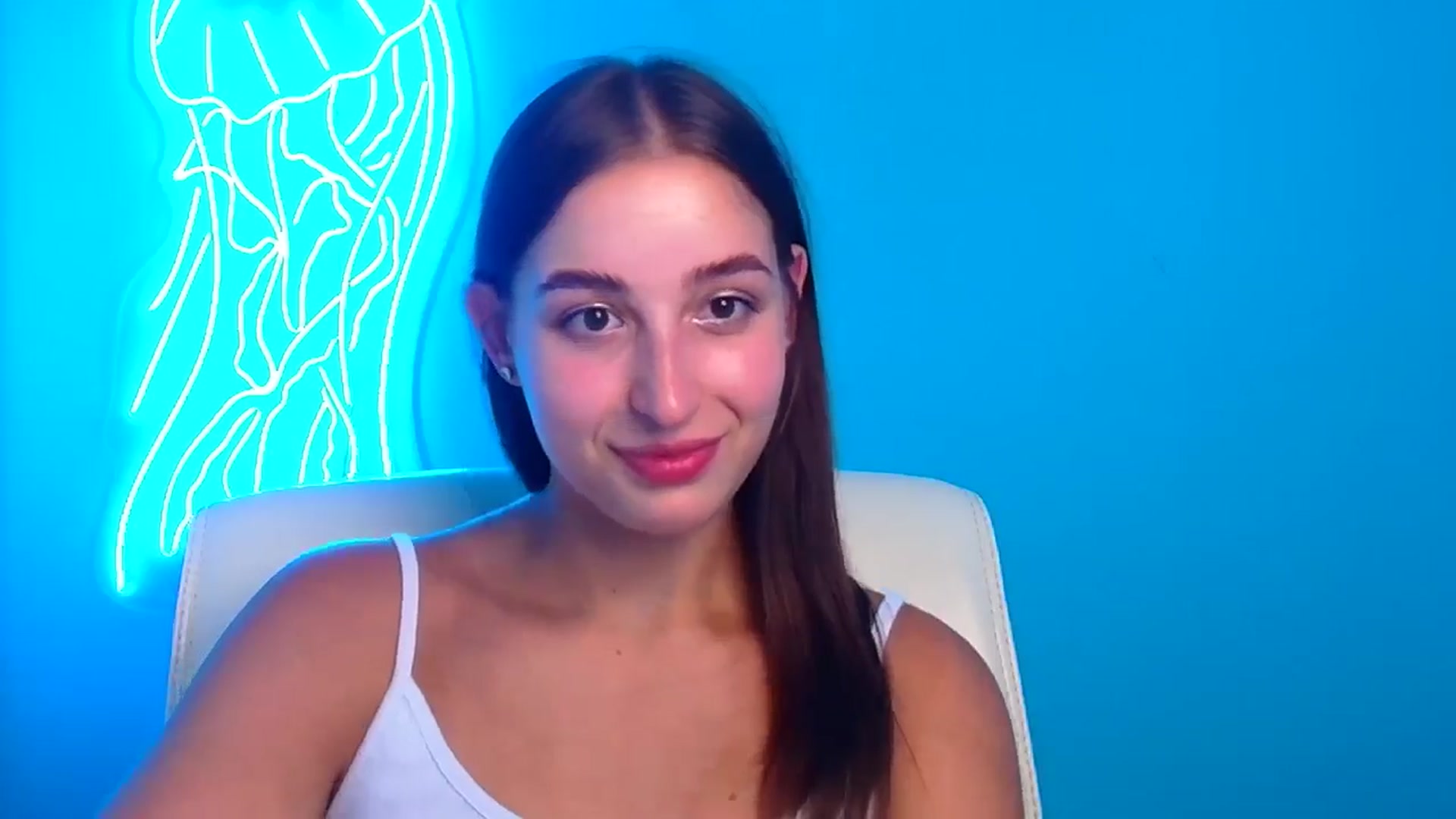 Gallery image thumbnail from Lilli_Fun's myfreecams stream on, 08/09/2024, 14:51 image 3 of 20