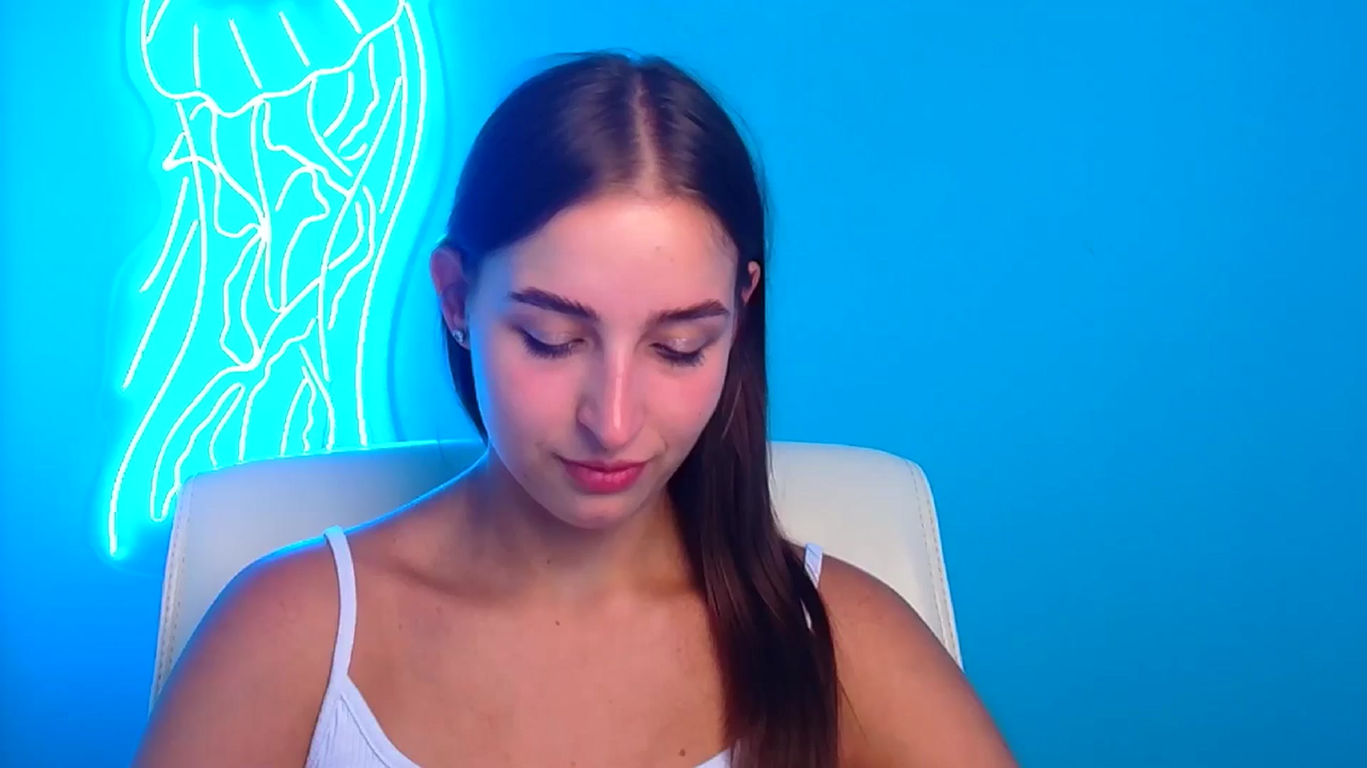 Gallery image thumbnail from Lilli_Fun's myfreecams stream on, 08/09/2024, 14:51 image 1 of 20