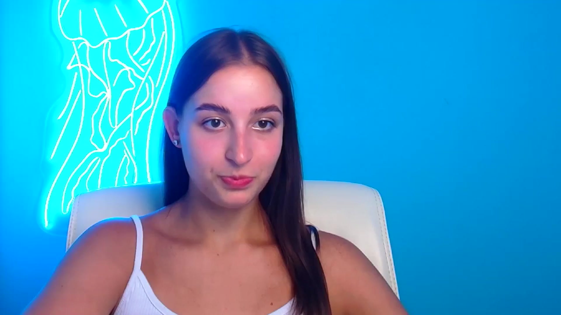 Gallery image thumbnail from Lilli_Fun's myfreecams stream on, 08/09/2024, 14:51 image 16 of 20
