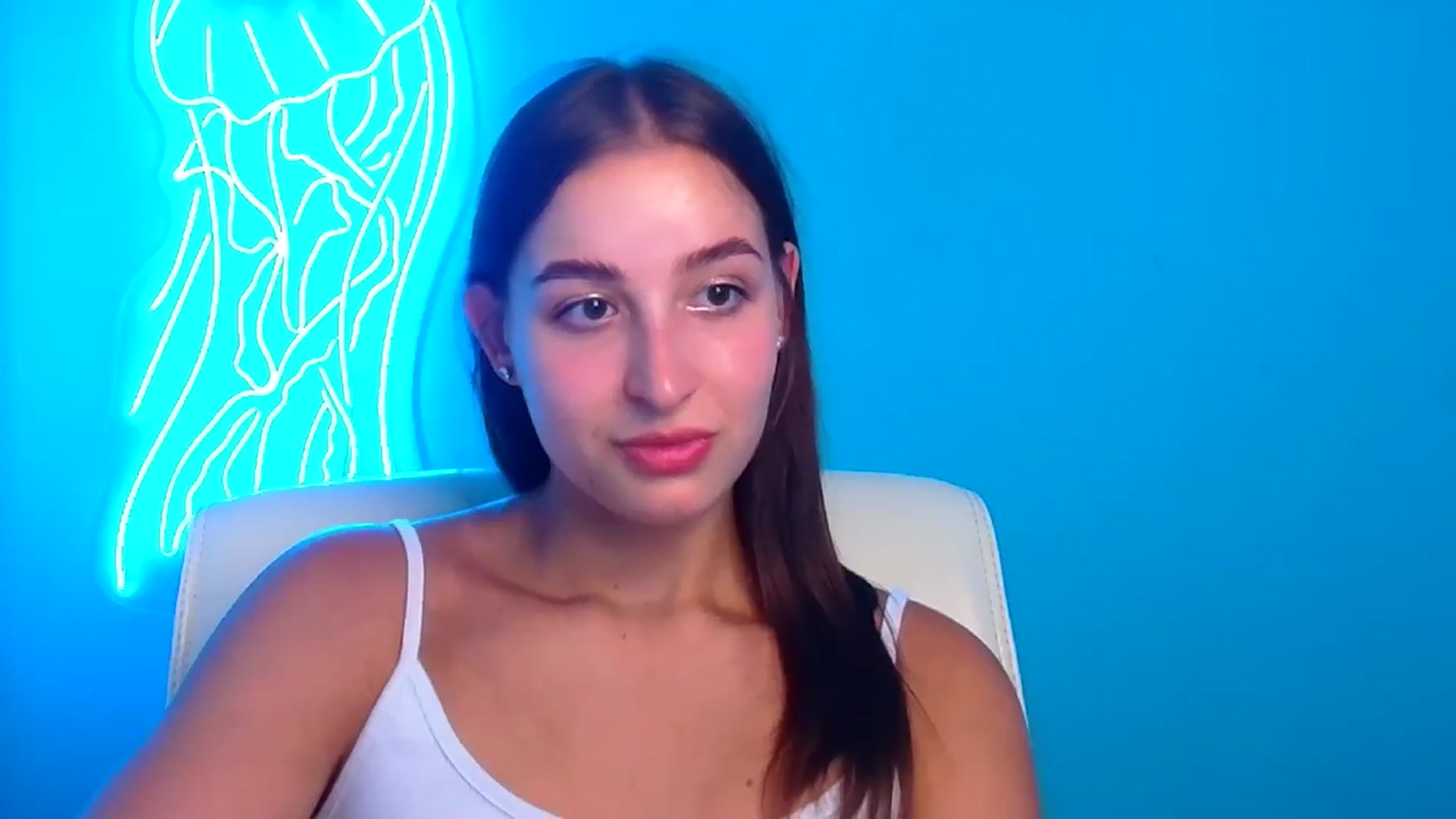 Gallery image thumbnail from Lilli_Fun's myfreecams stream on, 08/09/2024, 14:51 image 4 of 20