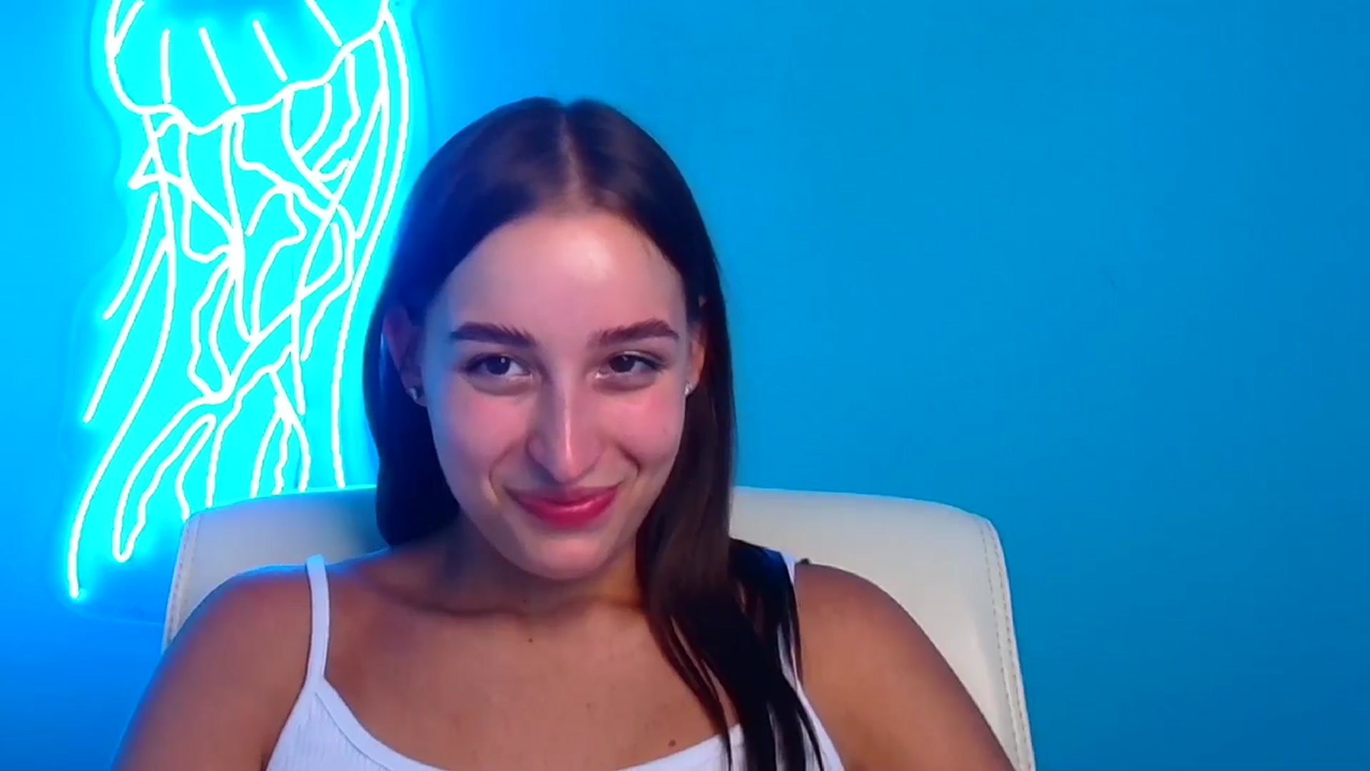 Gallery image thumbnail from Lilli_Fun's myfreecams stream on, 08/09/2024, 15:27 image 14 of 20