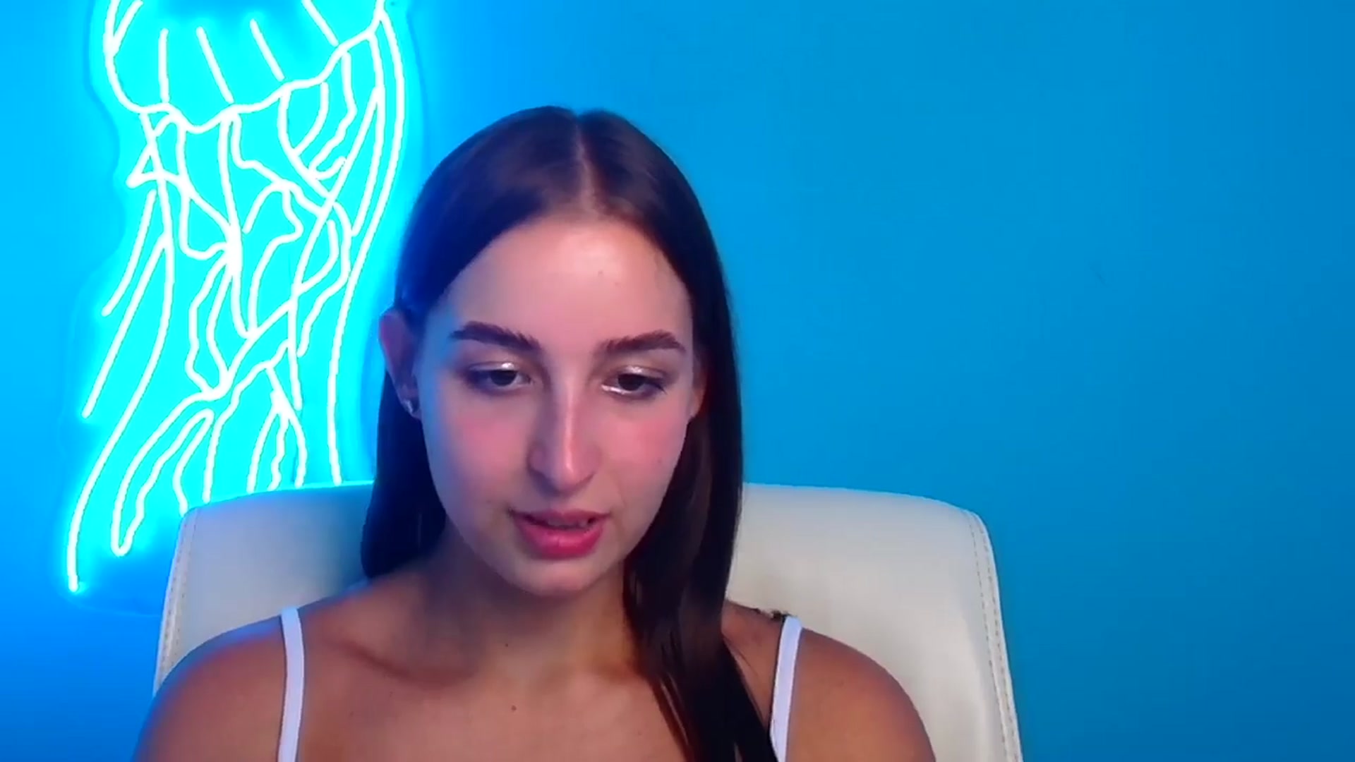 Gallery image thumbnail from Lilli_Fun's myfreecams stream on, 08/09/2024, 15:27 image 19 of 20
