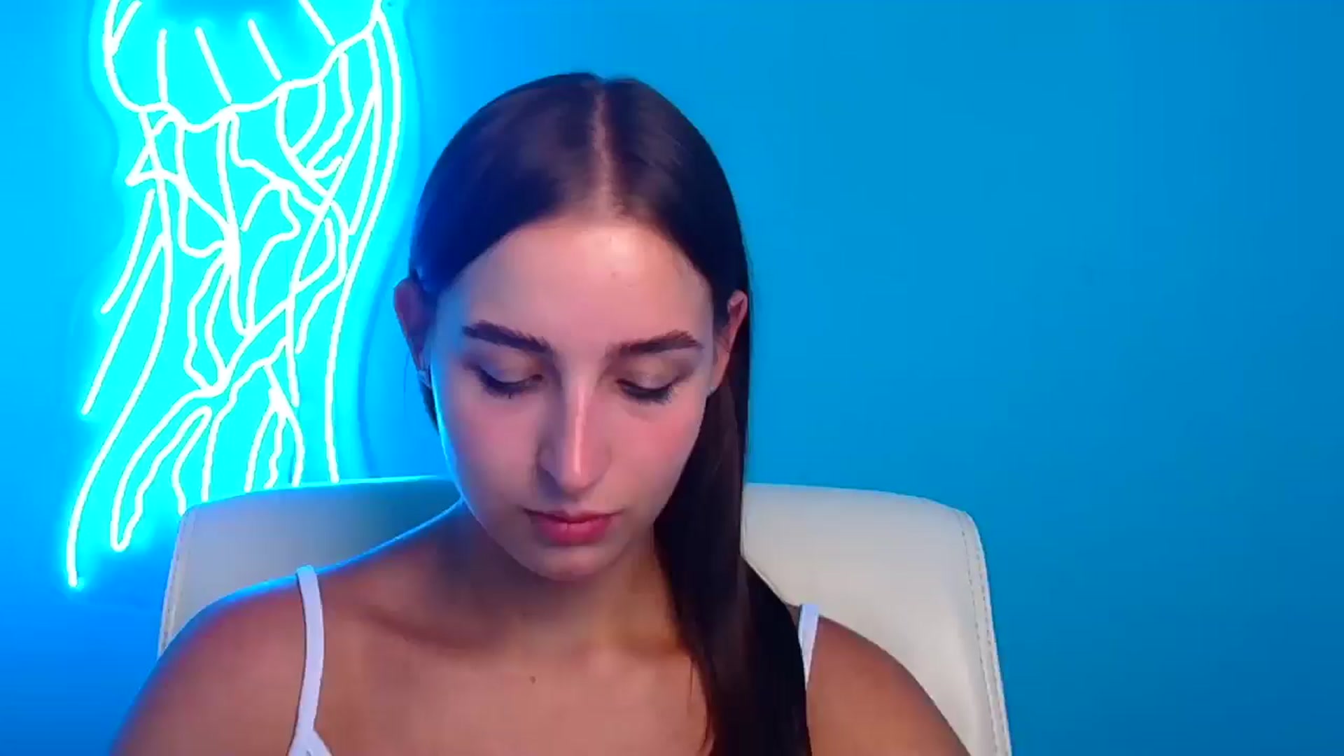 Gallery image thumbnail from Lilli_Fun's myfreecams stream on, 08/09/2024, 15:27 image 2 of 20