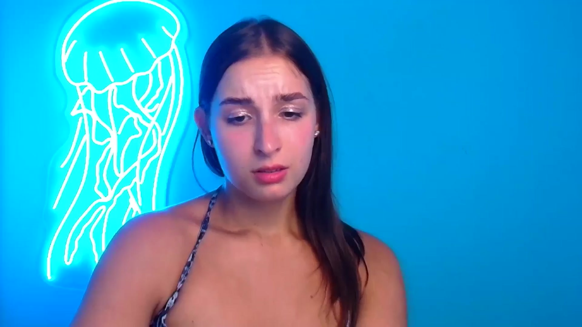 Gallery image thumbnail from Lilli_Fun's myfreecams stream on, 08/10/2024, 12:50 image 16 of 20