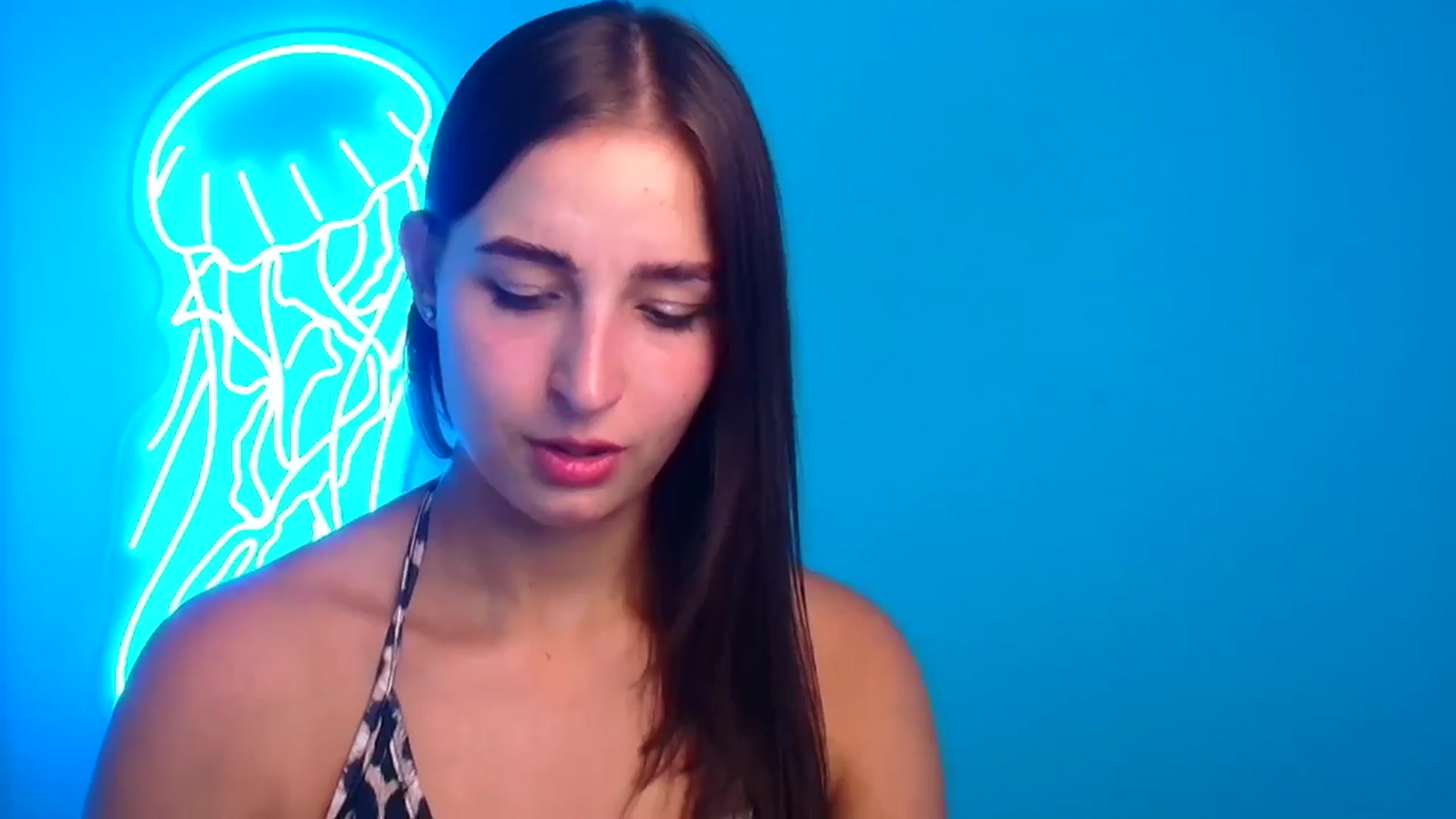 Gallery image thumbnail from Lilli_Fun's myfreecams stream on, 08/11/2024, 11:51 image 16 of 20
