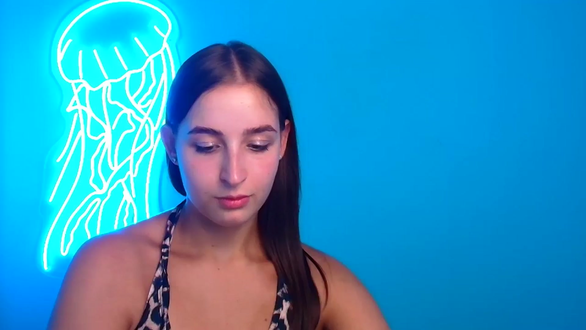 Gallery image thumbnail from Lilli_Fun's myfreecams stream on, 08/11/2024, 13:01 image 9 of 20