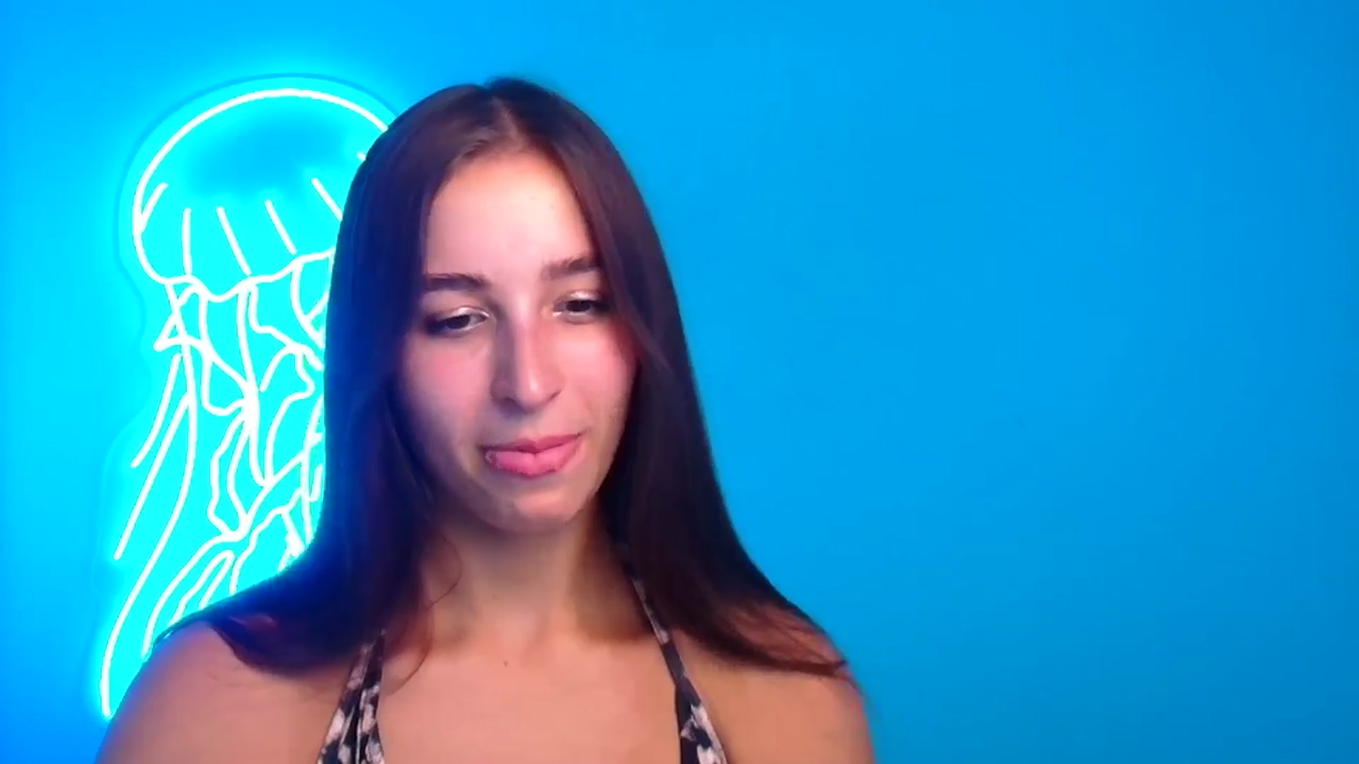Gallery image thumbnail from Lilli_Fun's myfreecams stream on, 08/11/2024, 13:01 image 2 of 20