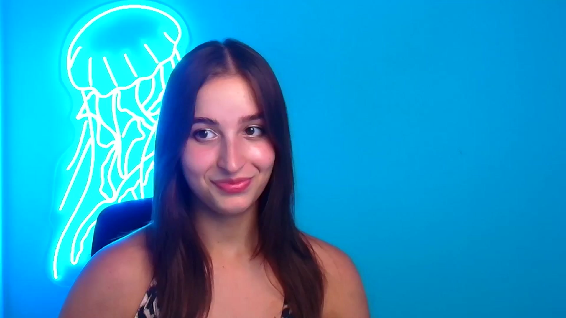 Gallery image thumbnail from Lilli_Fun's myfreecams stream on, 08/11/2024, 16:53 image 7 of 20
