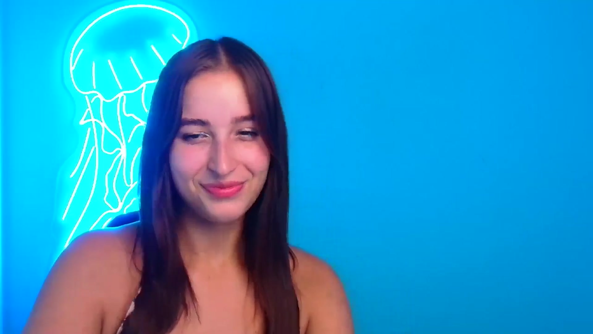 Gallery image thumbnail from Lilli_Fun's myfreecams stream on, 08/11/2024, 16:53 image 5 of 20