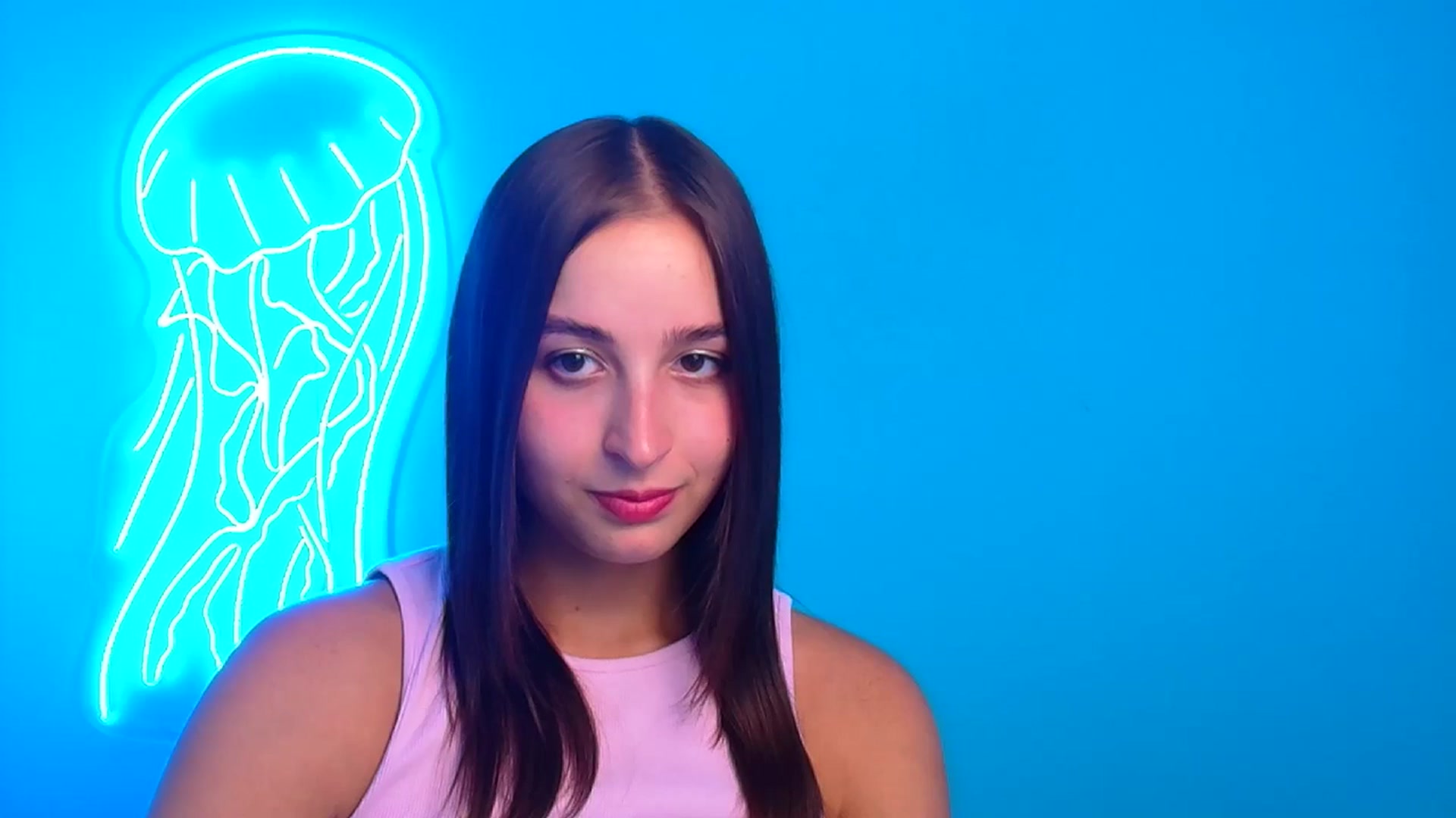 Gallery image thumbnail from Lilli_Fun's myfreecams stream on, 08/12/2024, 19:40 image 7 of 20