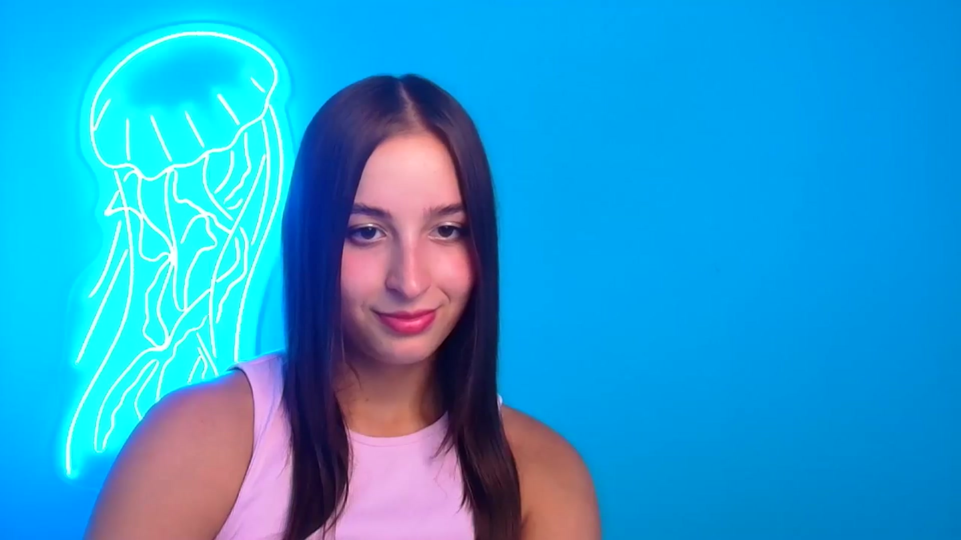Gallery image thumbnail from Lilli_Fun's myfreecams stream on, 08/12/2024, 19:40 image 12 of 20