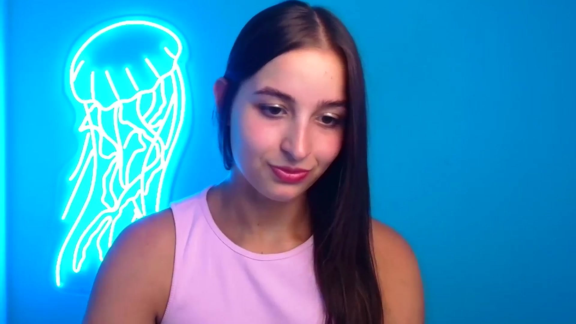 Gallery image thumbnail from Lilli_Fun's myfreecams stream on, 08/12/2024, 20:38 image 6 of 20