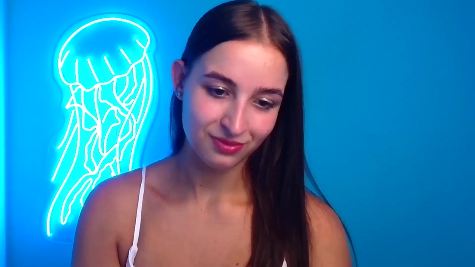 Gallery image thumbnail from Lilli_Fun's myfreecams stream on, 08/12/2024, 20:38 image 16 of 20