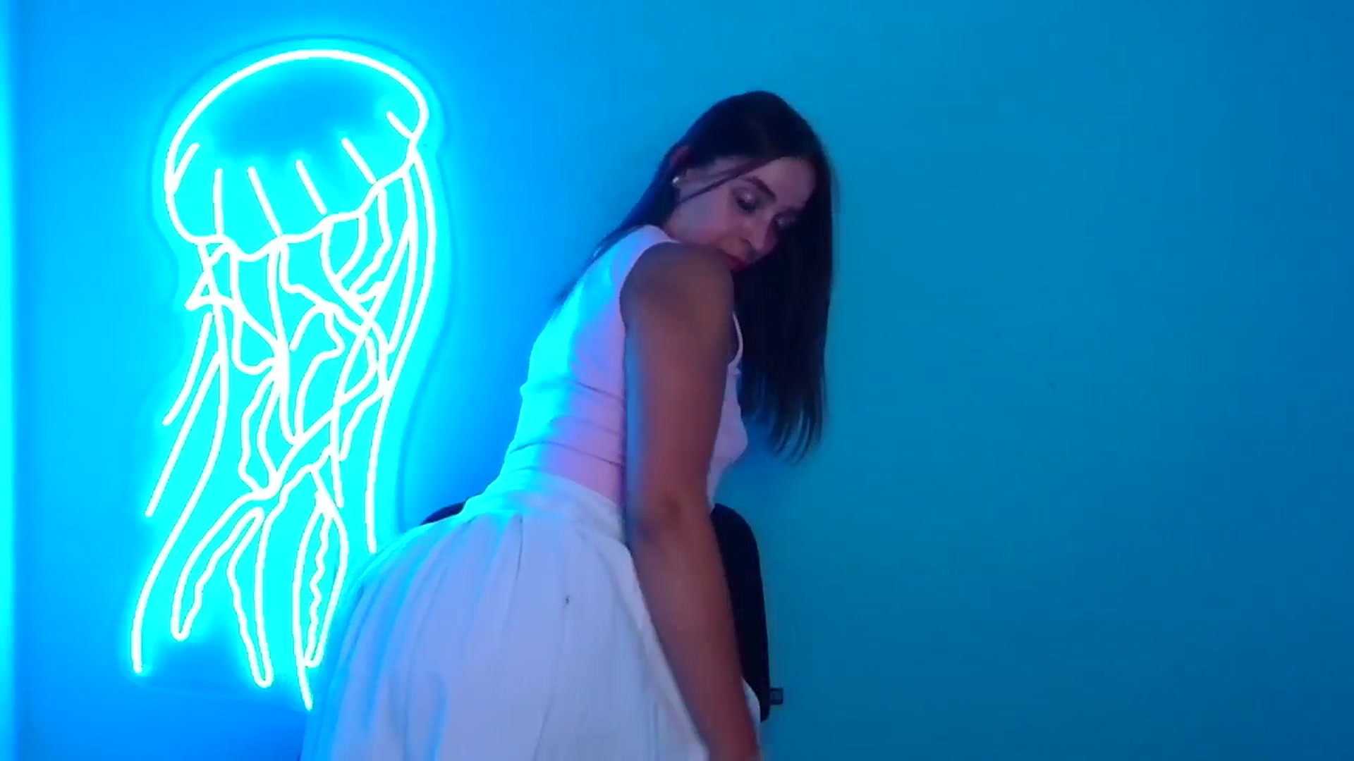 Gallery image thumbnail from Lilli_Fun's myfreecams stream on, 08/12/2024, 20:38 image 5 of 20
