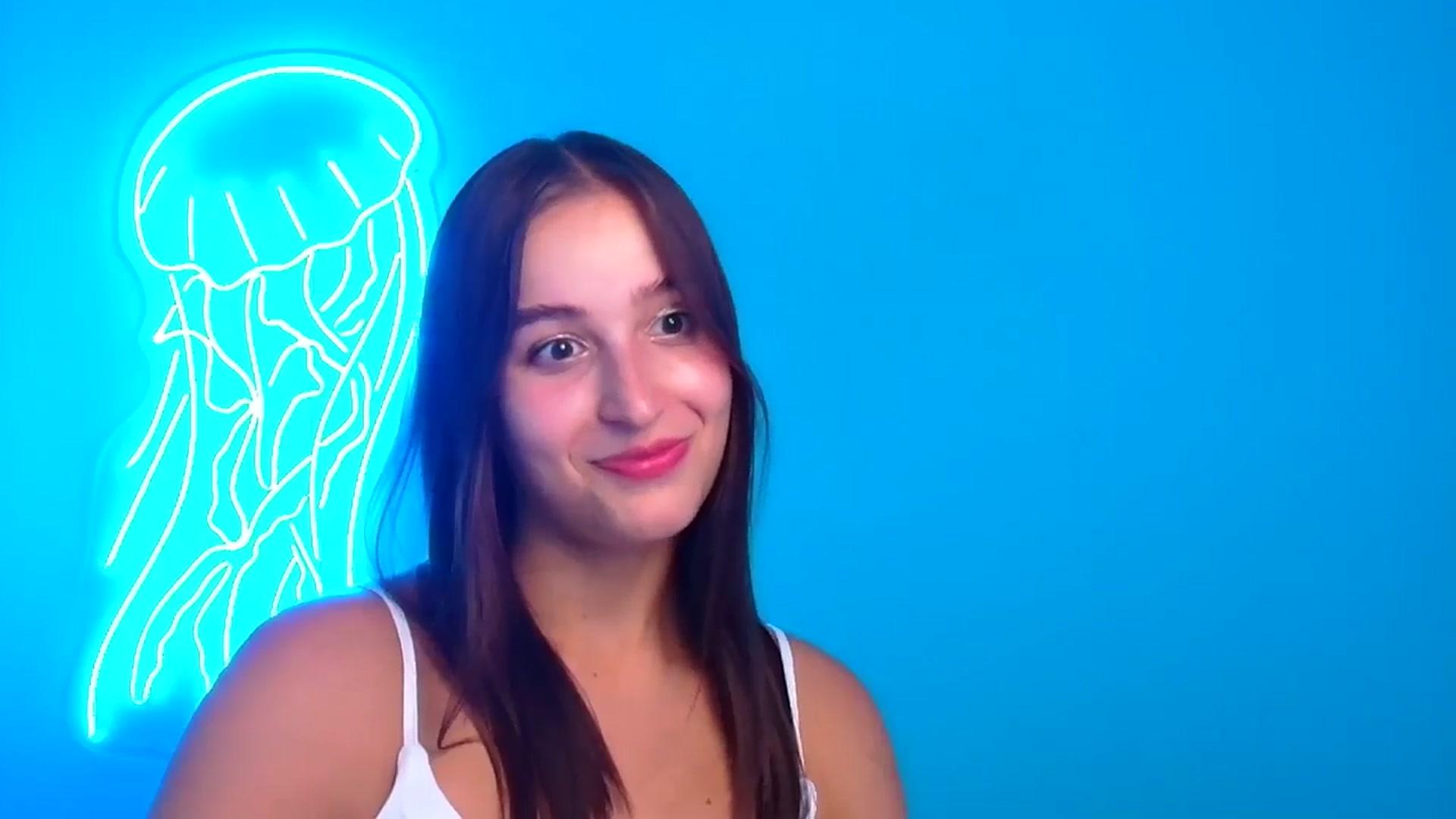 Gallery image thumbnail from Lilli_Fun's myfreecams stream on, 08/12/2024, 21:39 image 16 of 20
