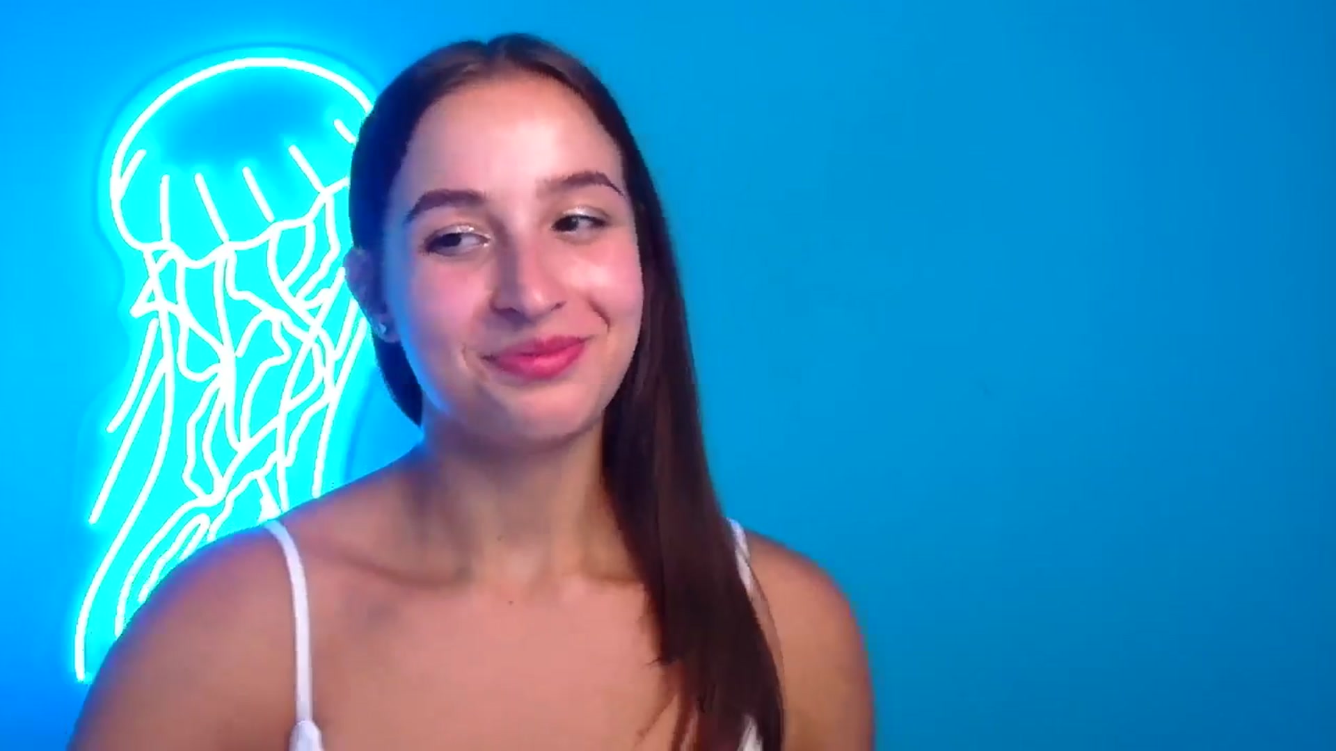 Gallery image thumbnail from Lilli_Fun's myfreecams stream on, 08/13/2024, 24:06 image 2 of 20