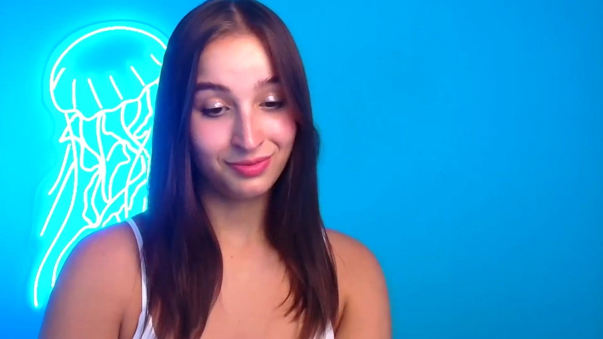 Gallery image thumbnail from Lilli_Fun's myfreecams stream on, 08/13/2024, 24:06 image 11 of 20