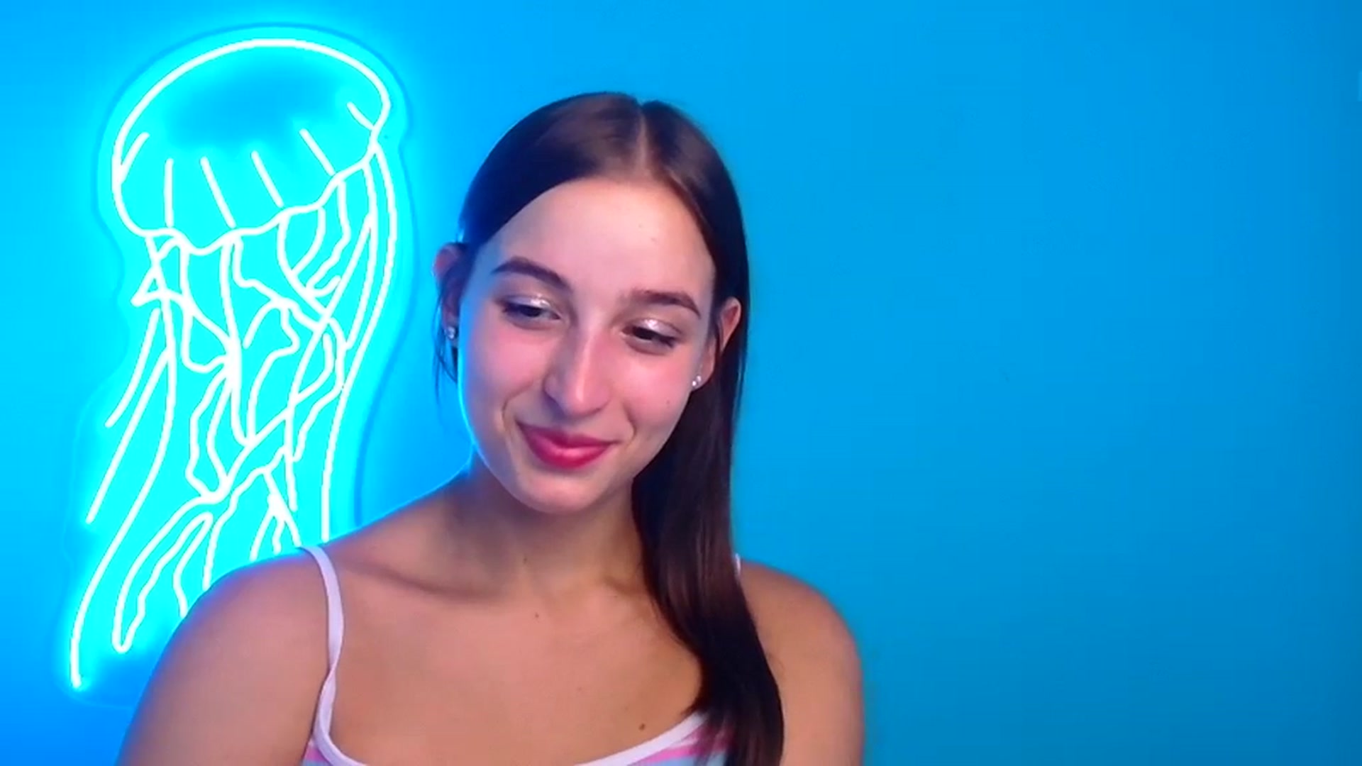 Gallery image thumbnail from Lilli_Fun's myfreecams stream on, 08/15/2024, 11:26 image 8 of 20