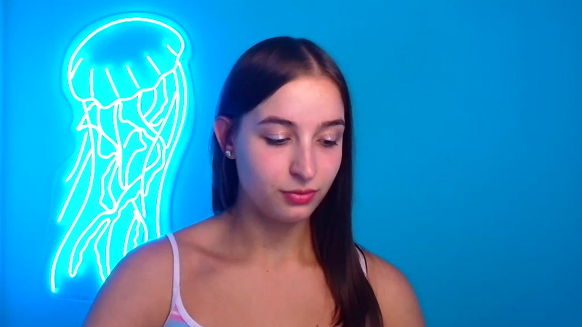 Gallery image thumbnail from Lilli_Fun's myfreecams stream on, 08/15/2024, 13:09 image 13 of 20