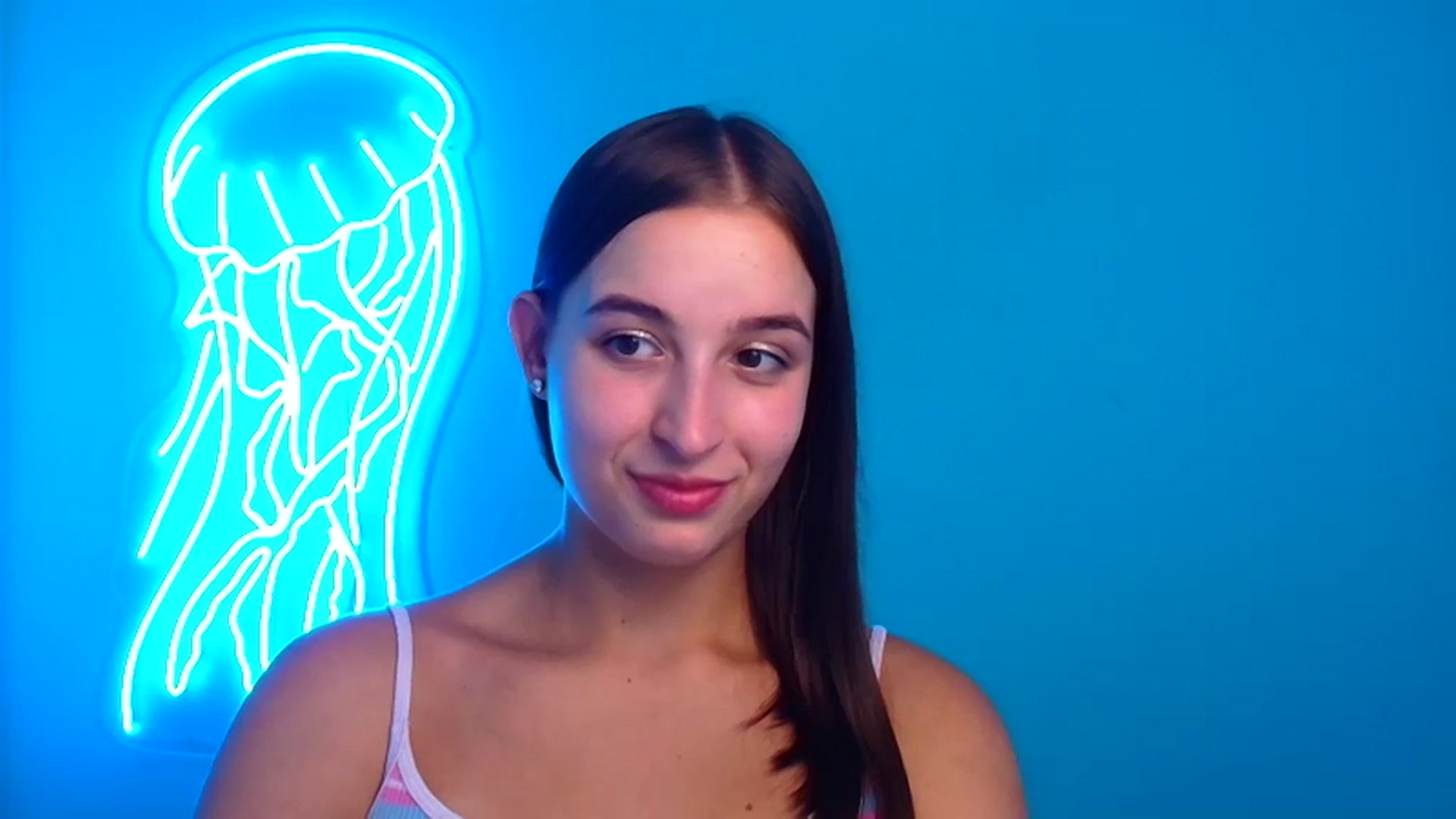 Gallery image thumbnail from Lilli_Fun's myfreecams stream on, 08/15/2024, 14:07 image 9 of 20