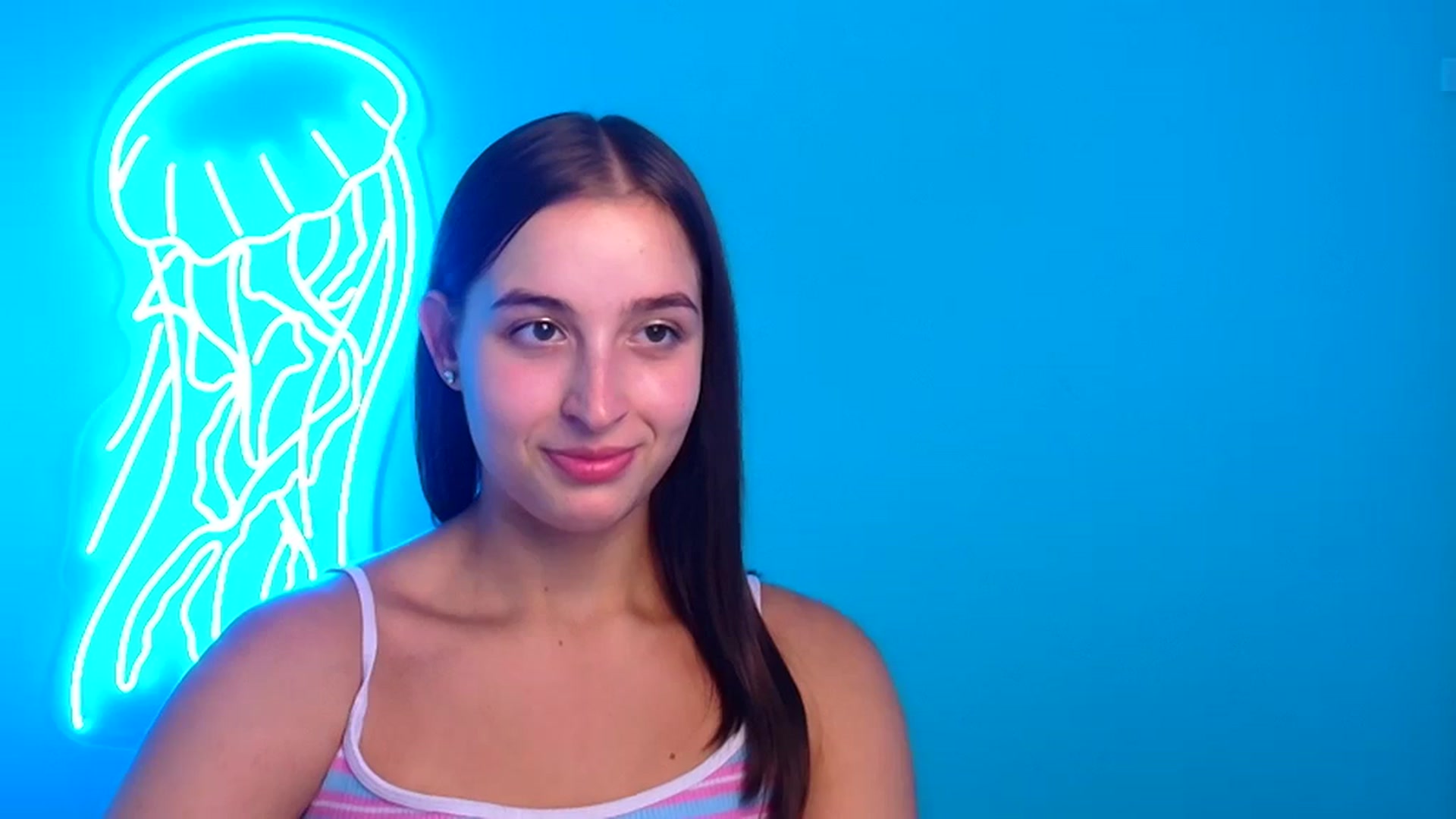 Gallery image thumbnail from Lilli_Fun's myfreecams stream on, 08/15/2024, 20:07 image 4 of 20