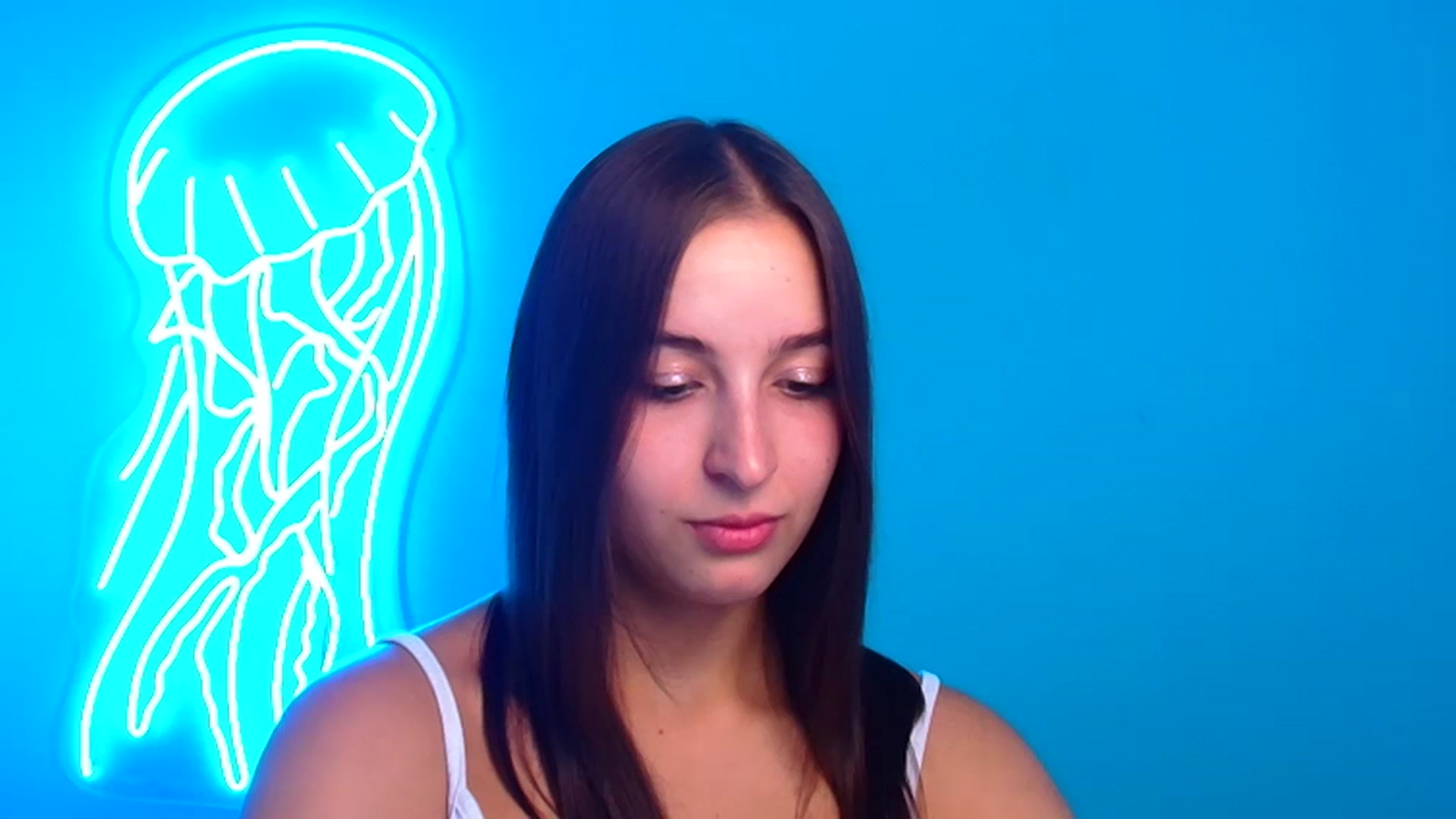 Gallery image thumbnail from Lilli_Fun's myfreecams stream on, 08/16/2024, 07:37 image 1 of 20
