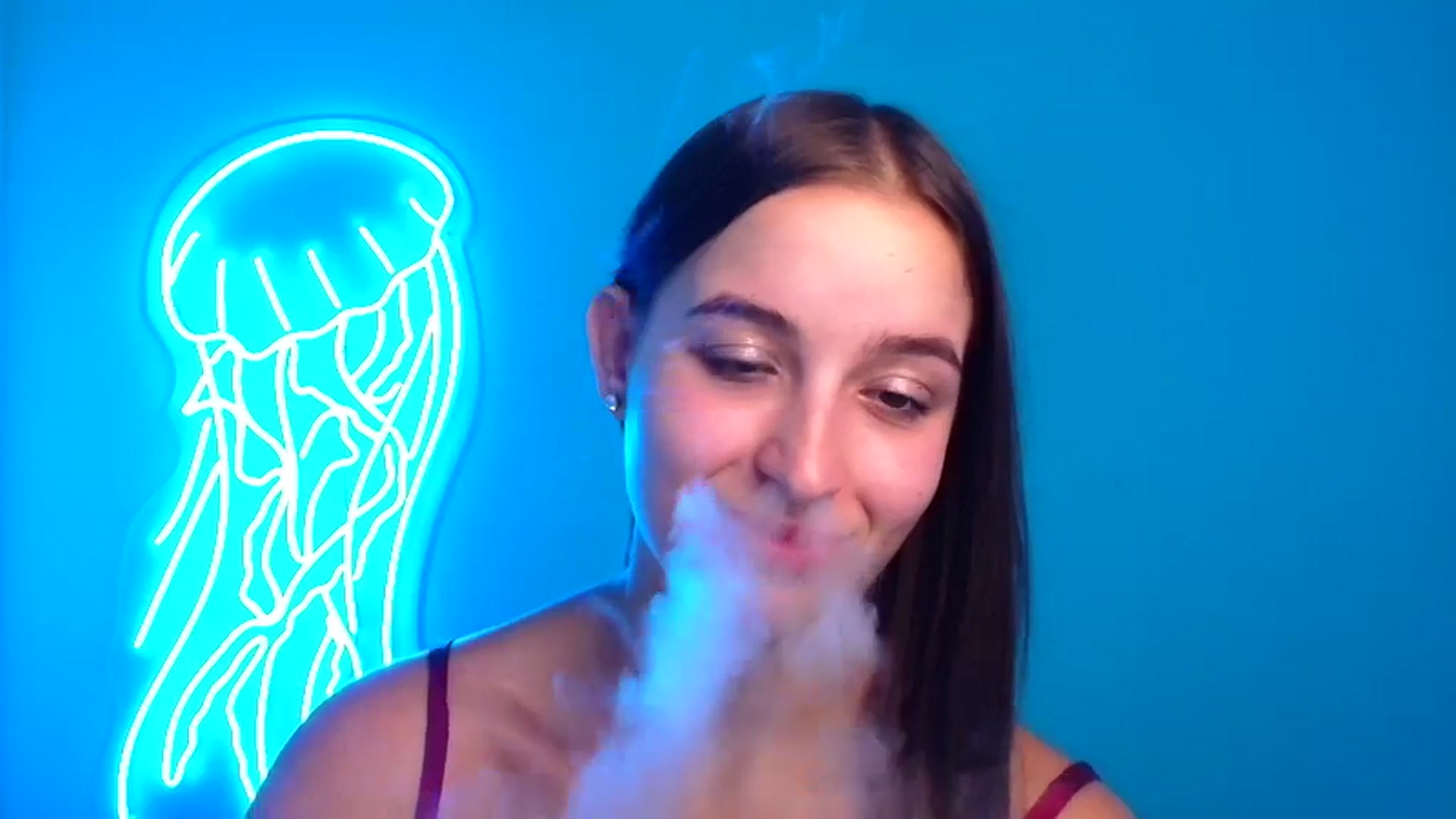 Gallery image thumbnail from Lilli_Fun's myfreecams stream on, 08/16/2024, 07:37 image 17 of 20