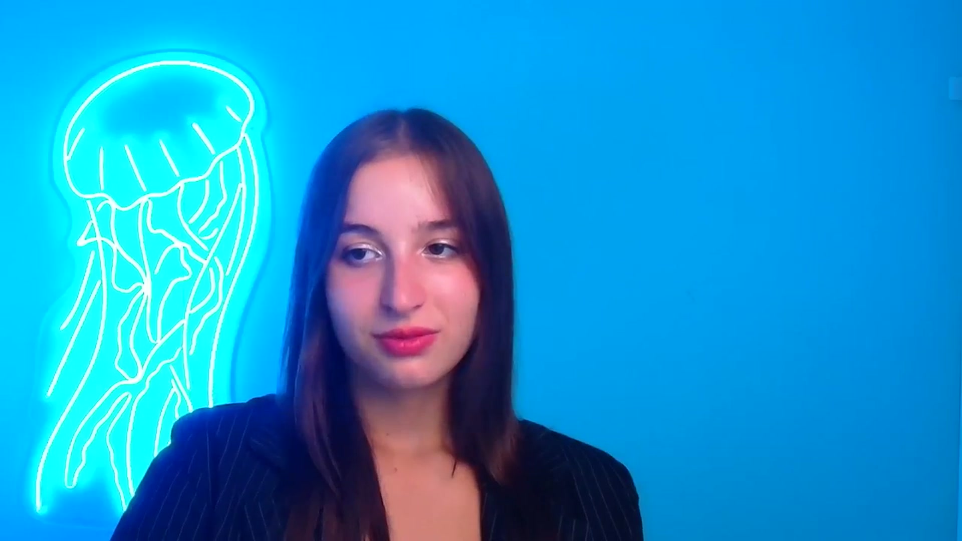 Gallery image thumbnail from Lilli_Fun's myfreecams stream on, 08/18/2024, 19:50 image 7 of 20