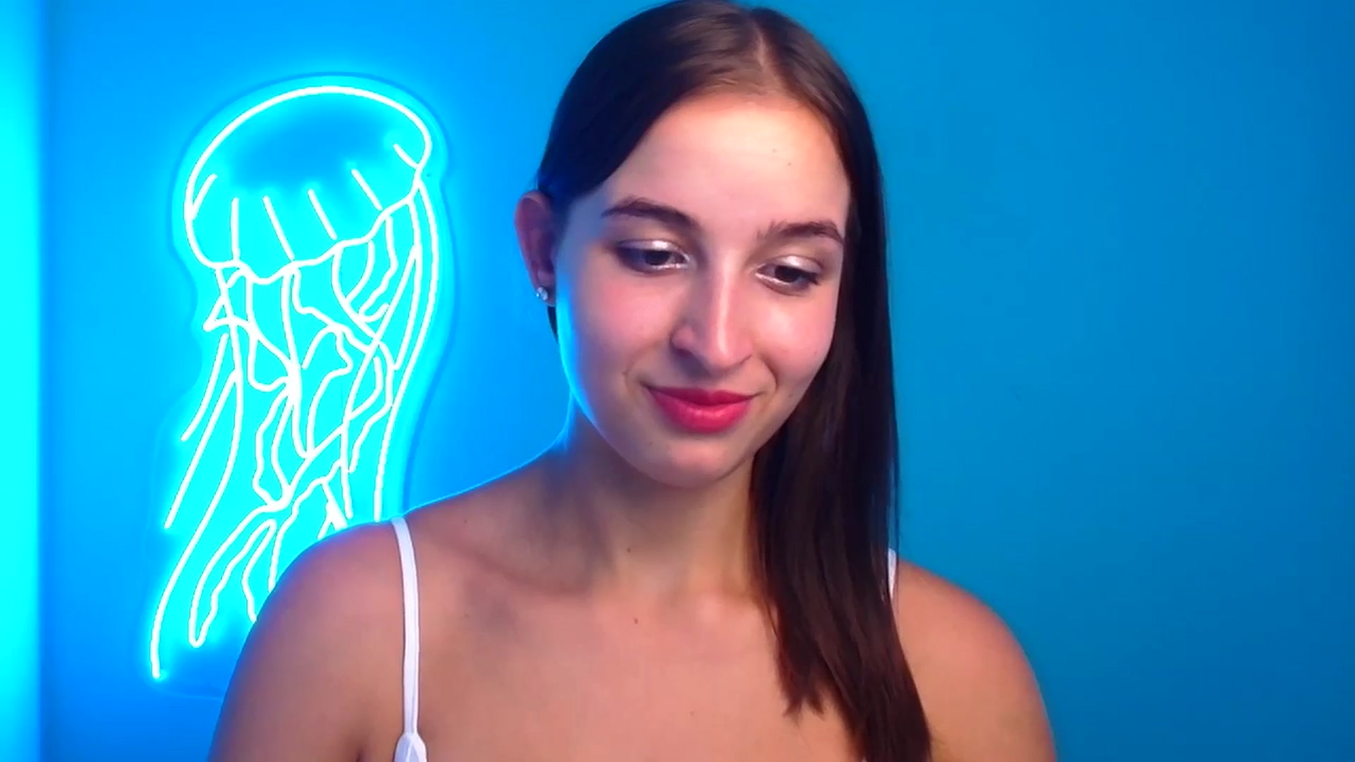Gallery image thumbnail from Lilli_Fun's myfreecams stream on, 08/18/2024, 20:33 image 3 of 20
