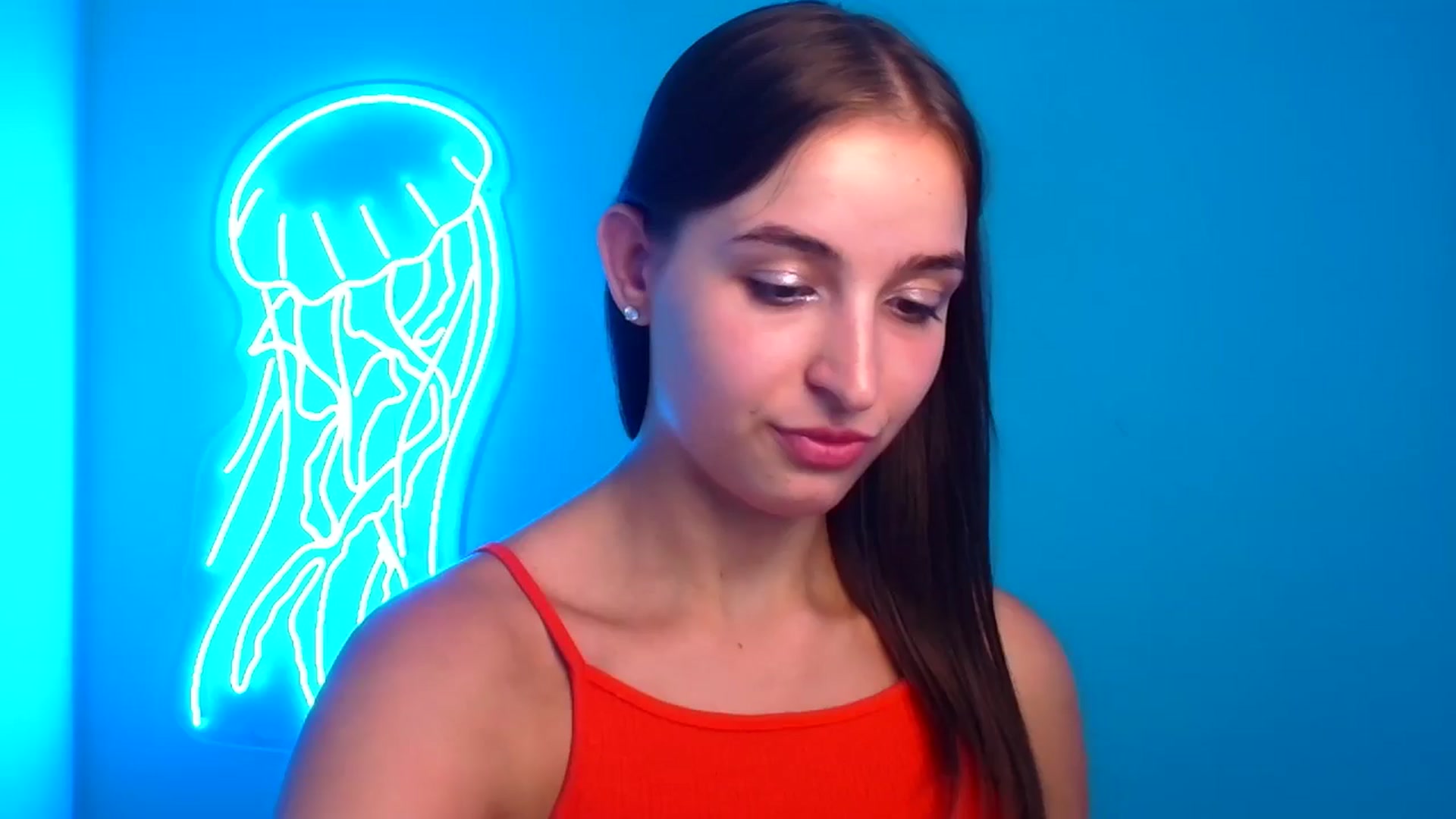 Gallery image thumbnail from Lilli_Fun's myfreecams stream on, 08/18/2024, 23:39 image 12 of 20