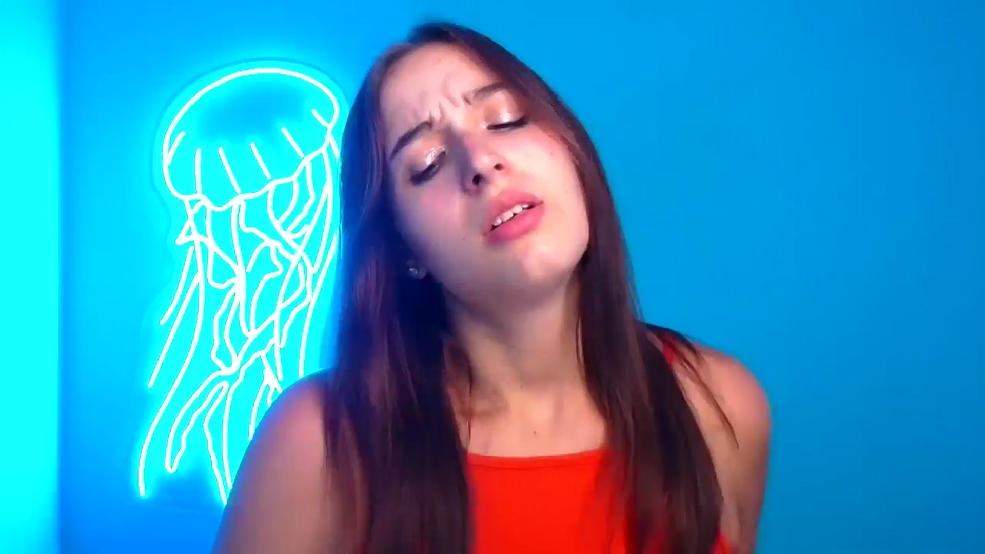Gallery image thumbnail from Lilli_Fun's myfreecams stream on, 08/19/2024, 24:01 image 9 of 20