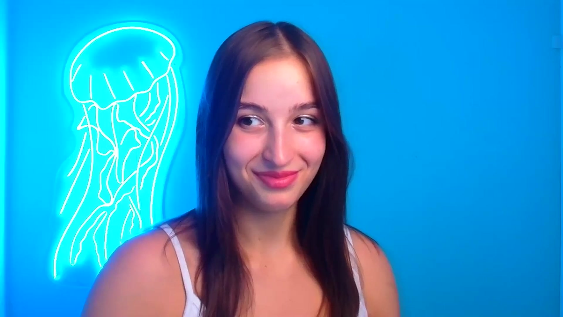 Gallery image thumbnail from Lilli_Fun's myfreecams stream on, 08/23/2024, 14:19 image 17 of 20