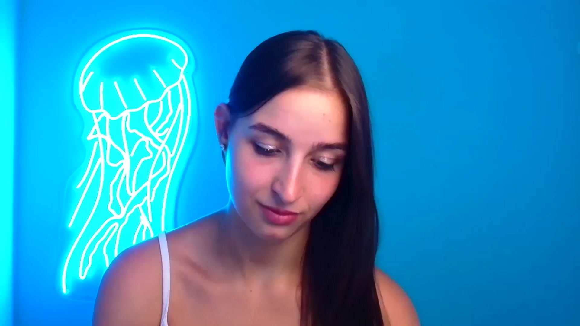 Gallery image thumbnail from Lilli_Fun's myfreecams stream on, 08/23/2024, 16:41 image 12 of 20
