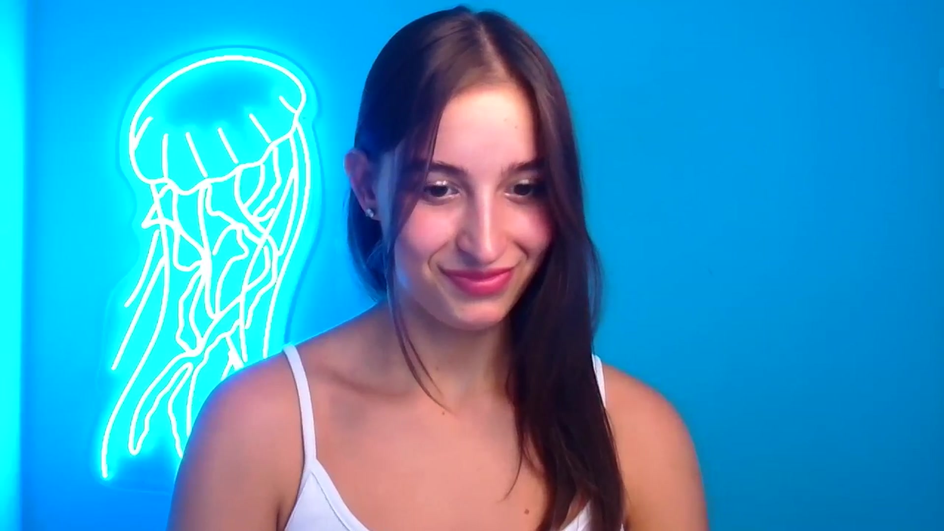 Gallery image thumbnail from Lilli_Fun's myfreecams stream on, 08/23/2024, 16:41 image 11 of 20