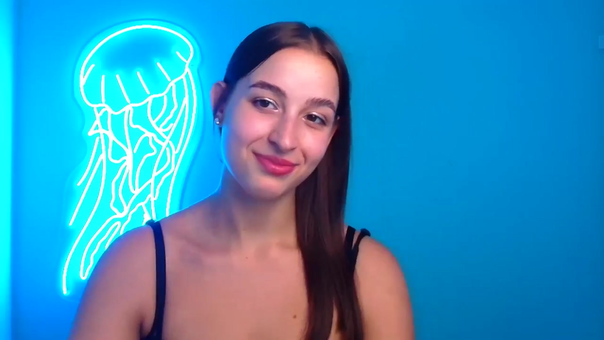 Gallery image thumbnail from Lilli_Fun's myfreecams stream on, 08/24/2024, 08:59 image 8 of 20