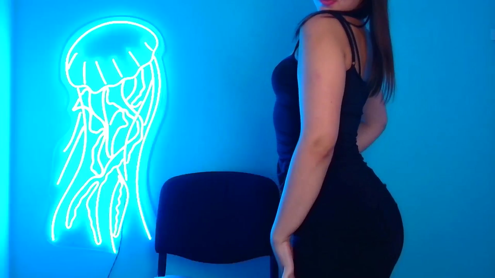 Gallery image thumbnail from Lilli_Fun's myfreecams stream on, 08/24/2024, 08:59 image 3 of 20
