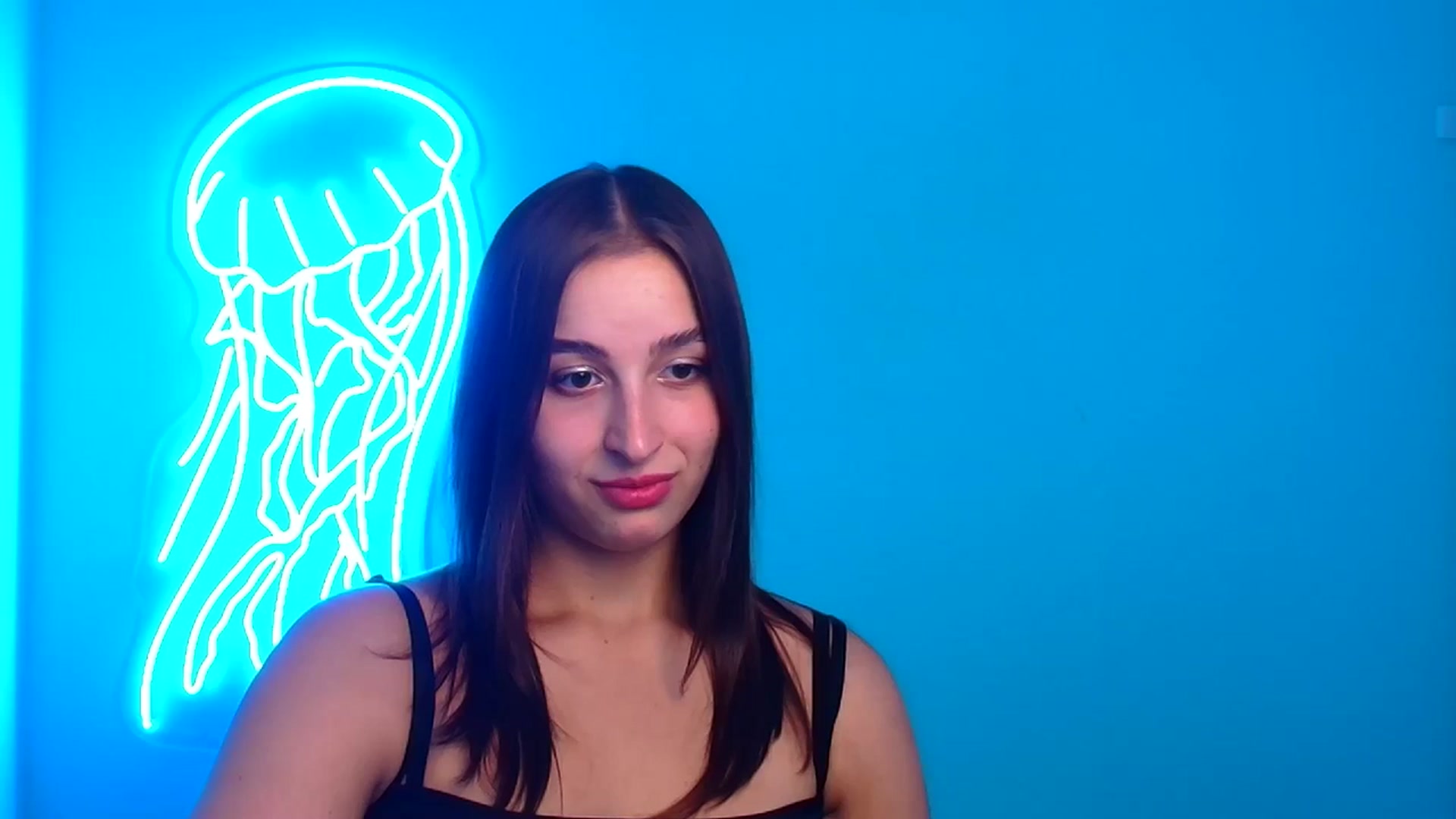 Gallery image thumbnail from Lilli_Fun's myfreecams stream on, 08/24/2024, 10:23 image 14 of 20