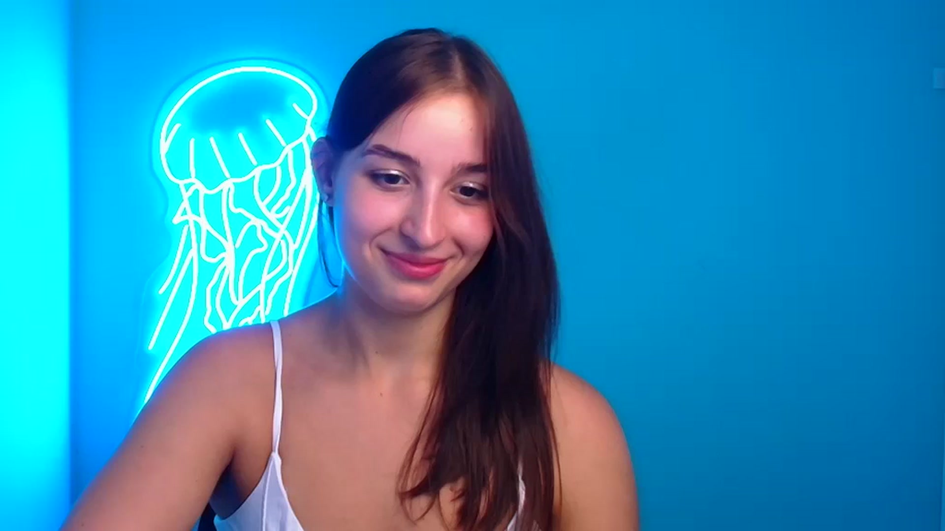 Gallery image thumbnail from Lilli_Fun's myfreecams stream on, 08/26/2024, 24:01 image 13 of 20